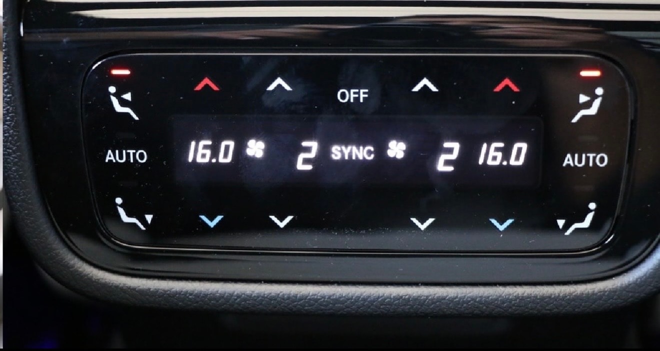 MERCEDES-BENZ E 450 d 4Matic 9G-Tronic-image-11