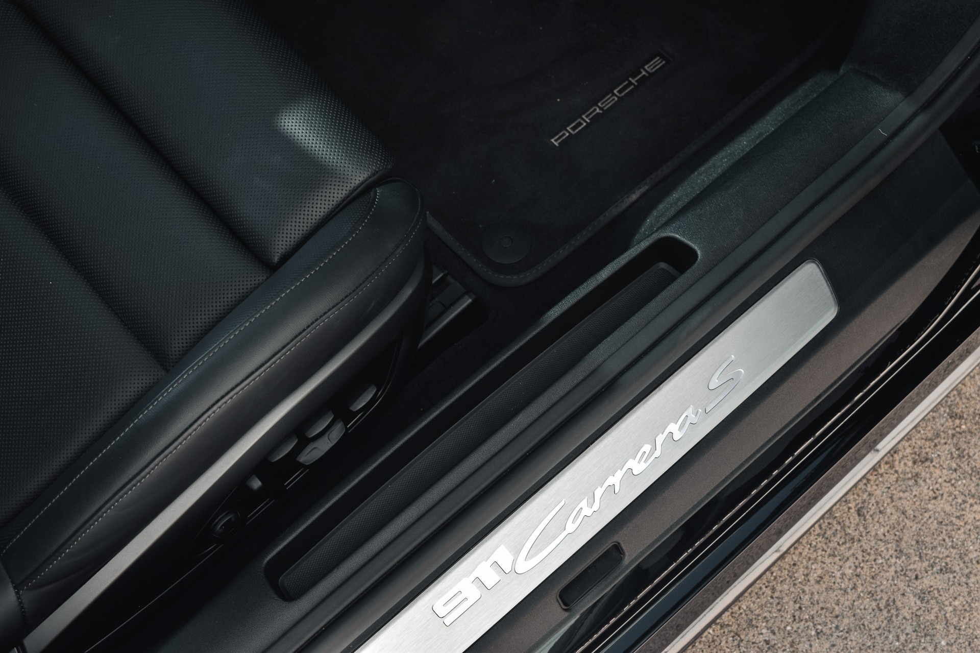 PORSCHE 911 Carrera S PDK-image-14