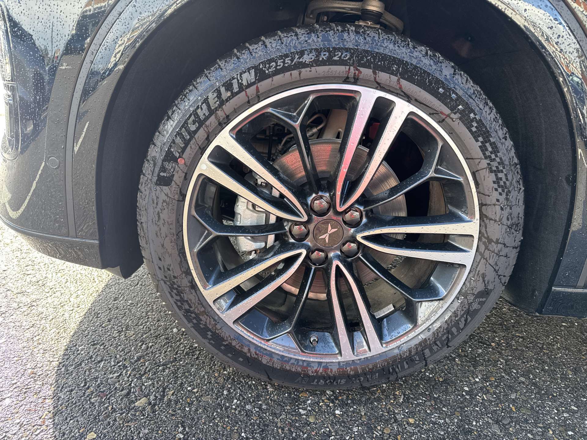 XPENG G6 87,5kWh Performance 476PS AWD Automat-image-8