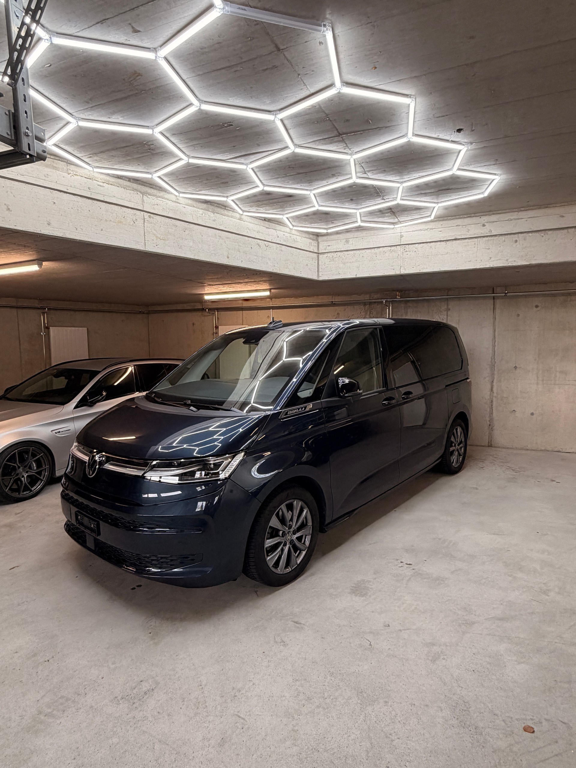 VW T7 MULTIVAN-image-1