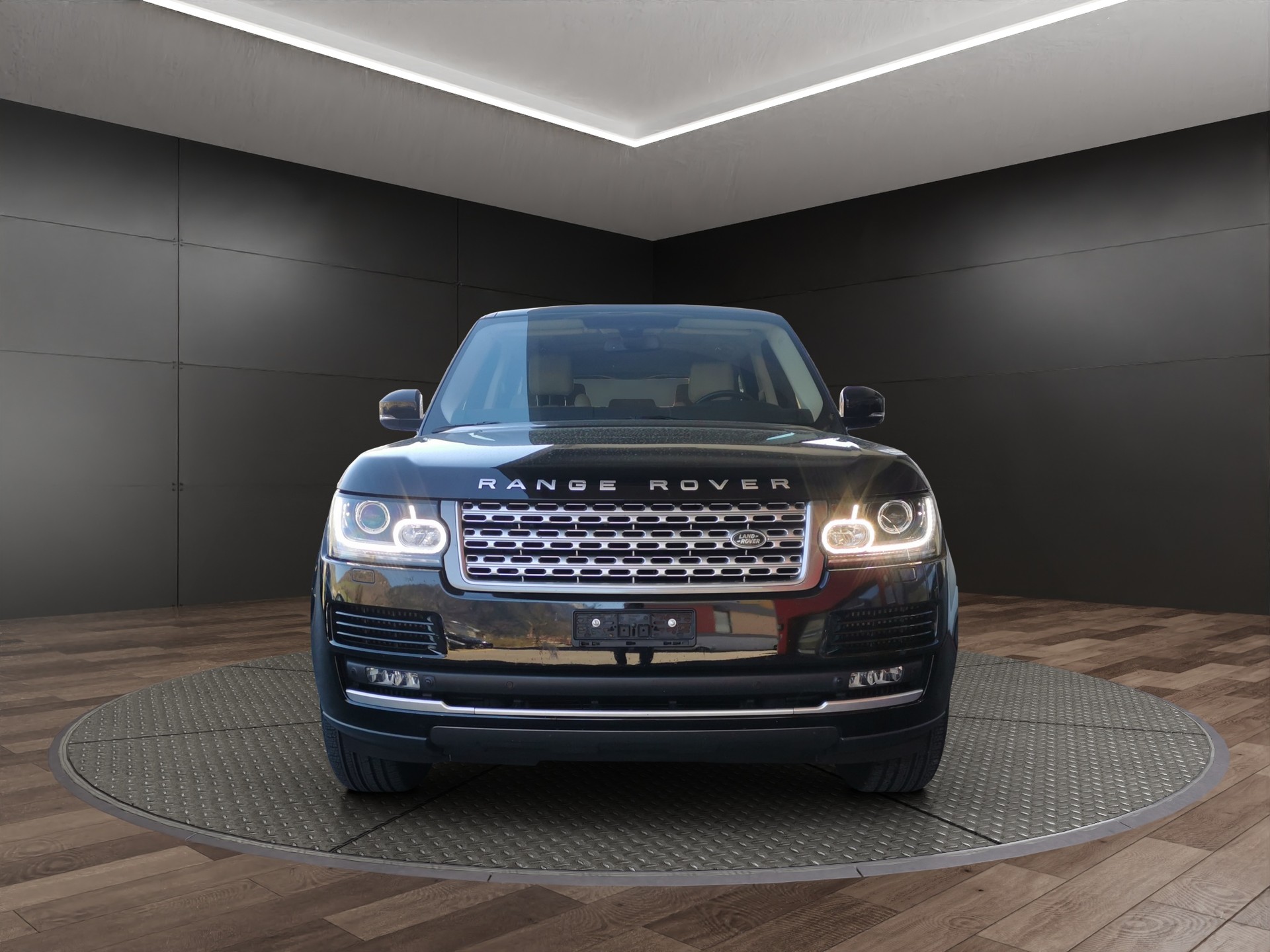 LAND ROVER Range Rover 3.0 TDV6 Vogue Automatic-image-2
