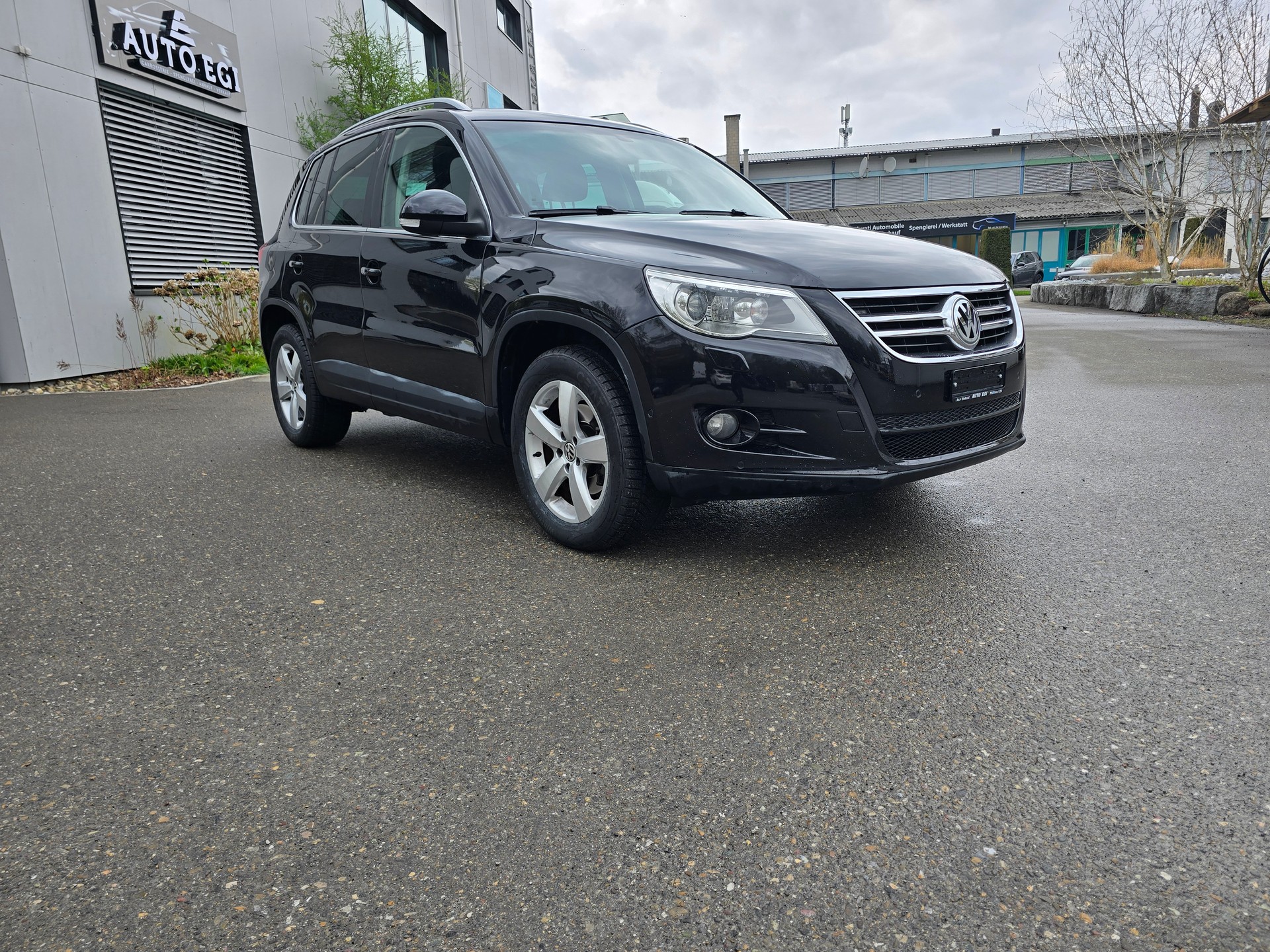 VW Tiguan 2.0 TDI Sport&Style Tiptronic-image-2