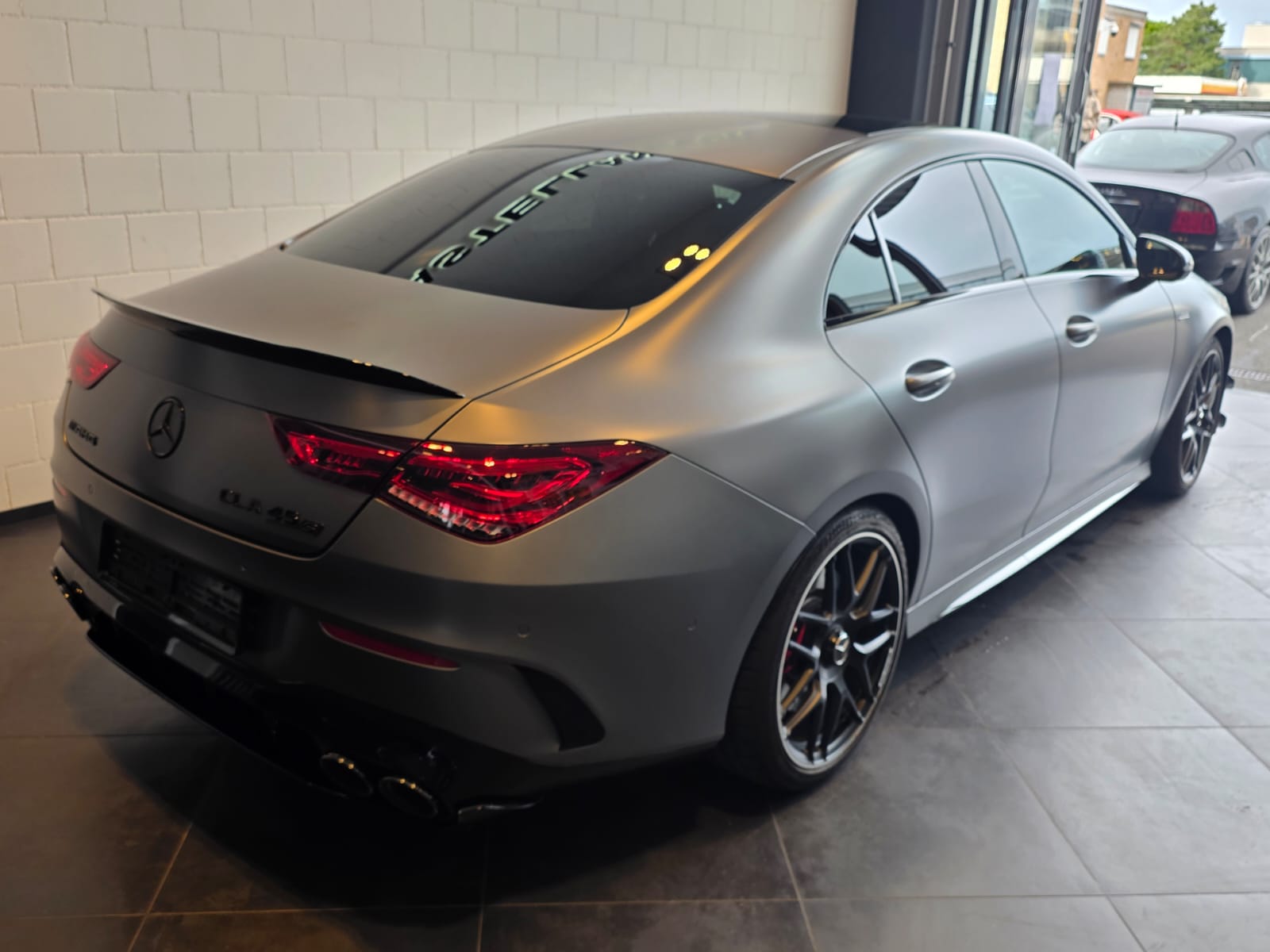 MERCEDES-BENZ CLA 45 S AMG 4Matic+-image-5