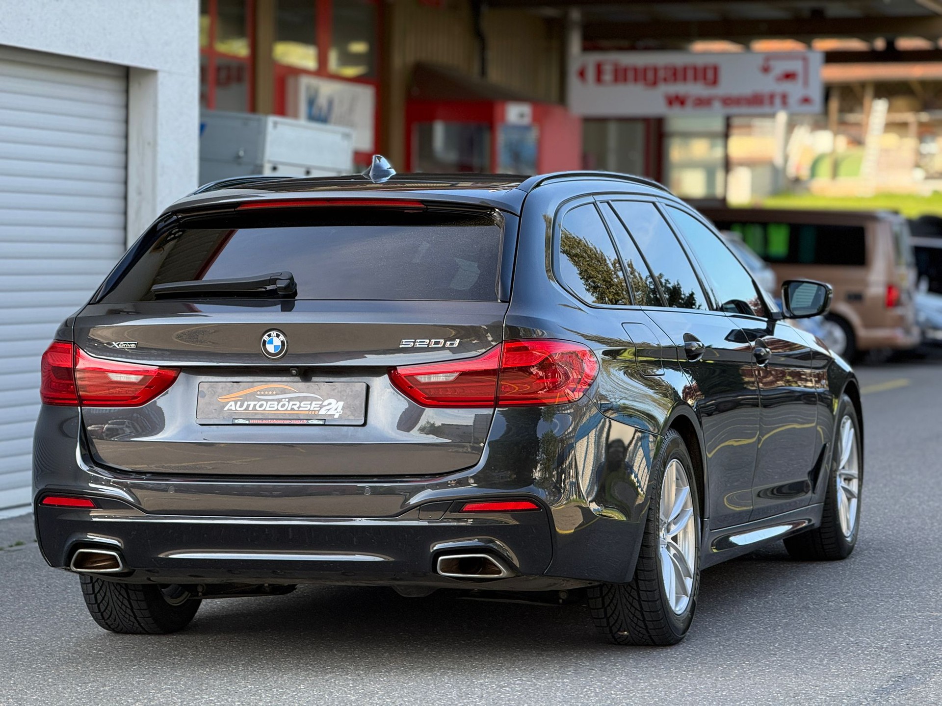 BMW 520d xDrive paddles Touring-image-4