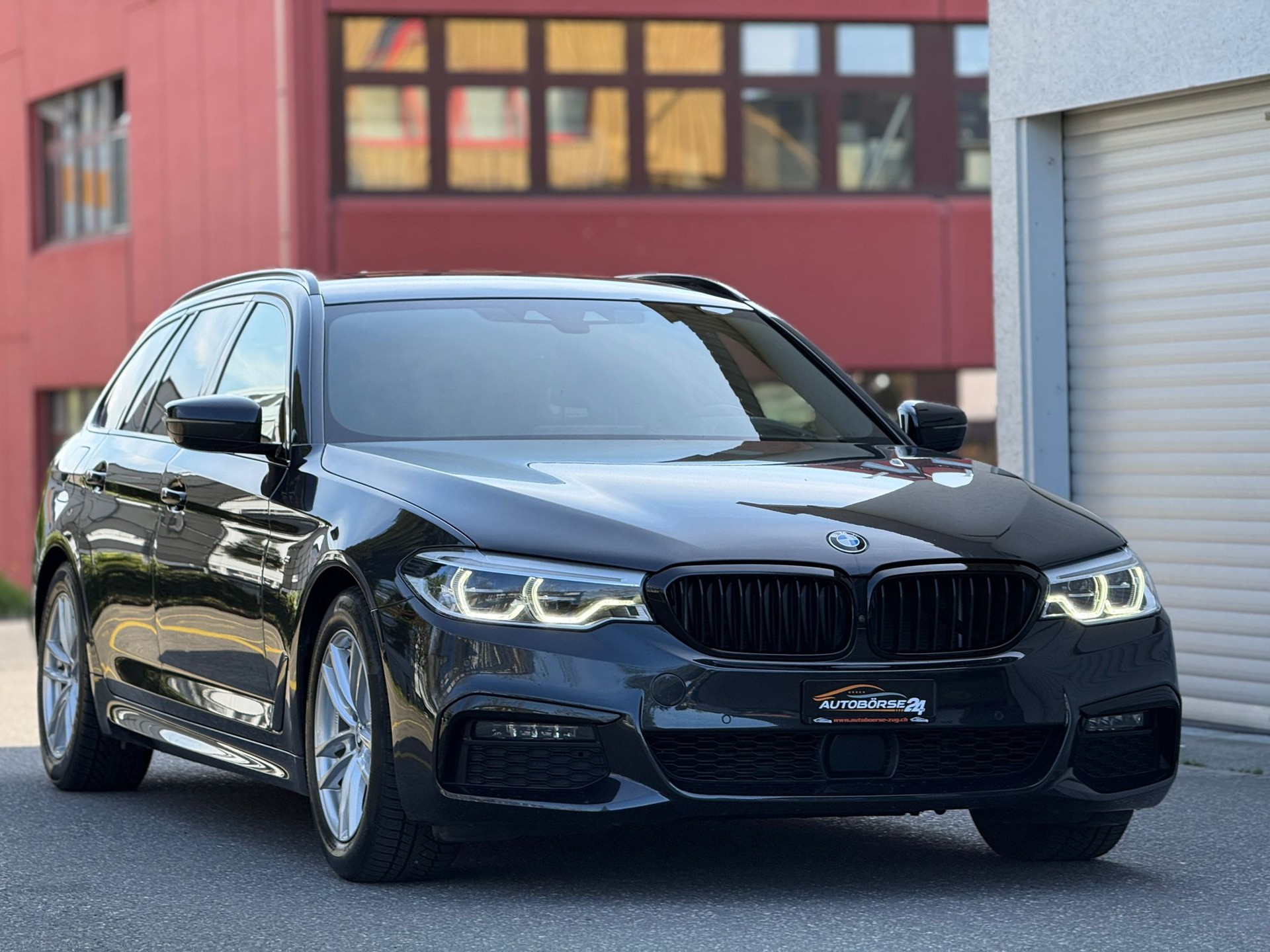 BMW 520d xDrive paddles Touring-image-1