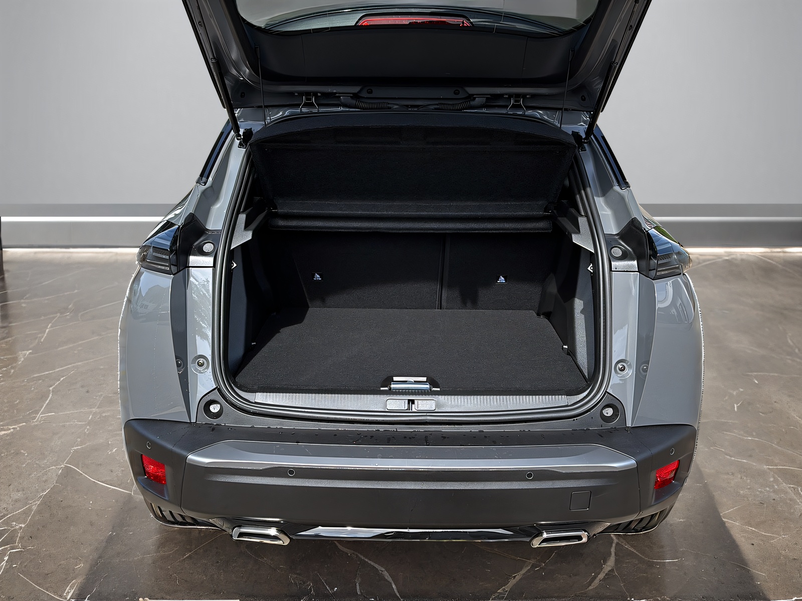 PEUGEOT 2008 1.2 Hybrid 145 GT-image-10