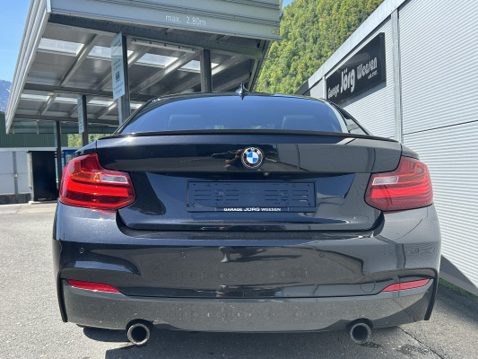 BMW M235i xDrive-image-4