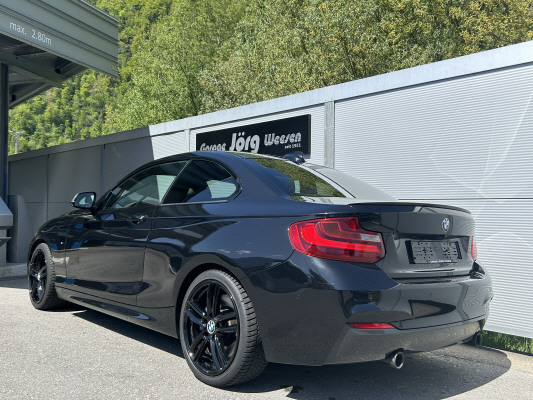 BMW M235i xDrive-image-3