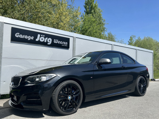 BMW M235i xDrive-image-0