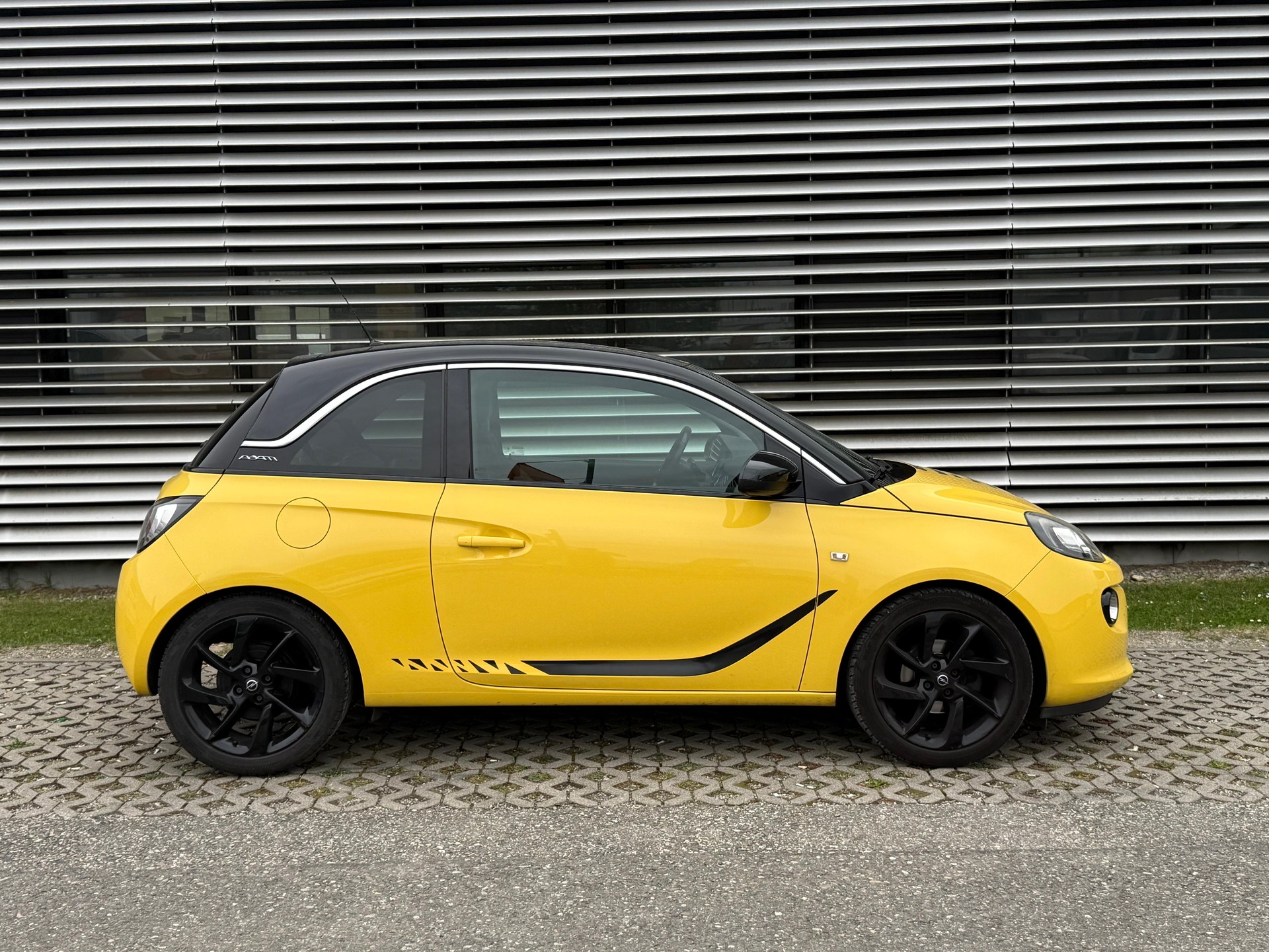 OPEL Adam 1.4 ecoFLEX SLAM-image-4