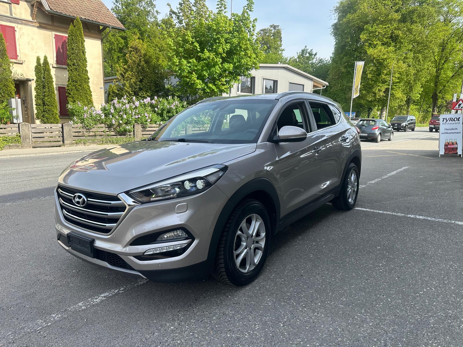 HYUNDAI Tucson 2.0 CRDI Plena 4WD Automatic-image-1