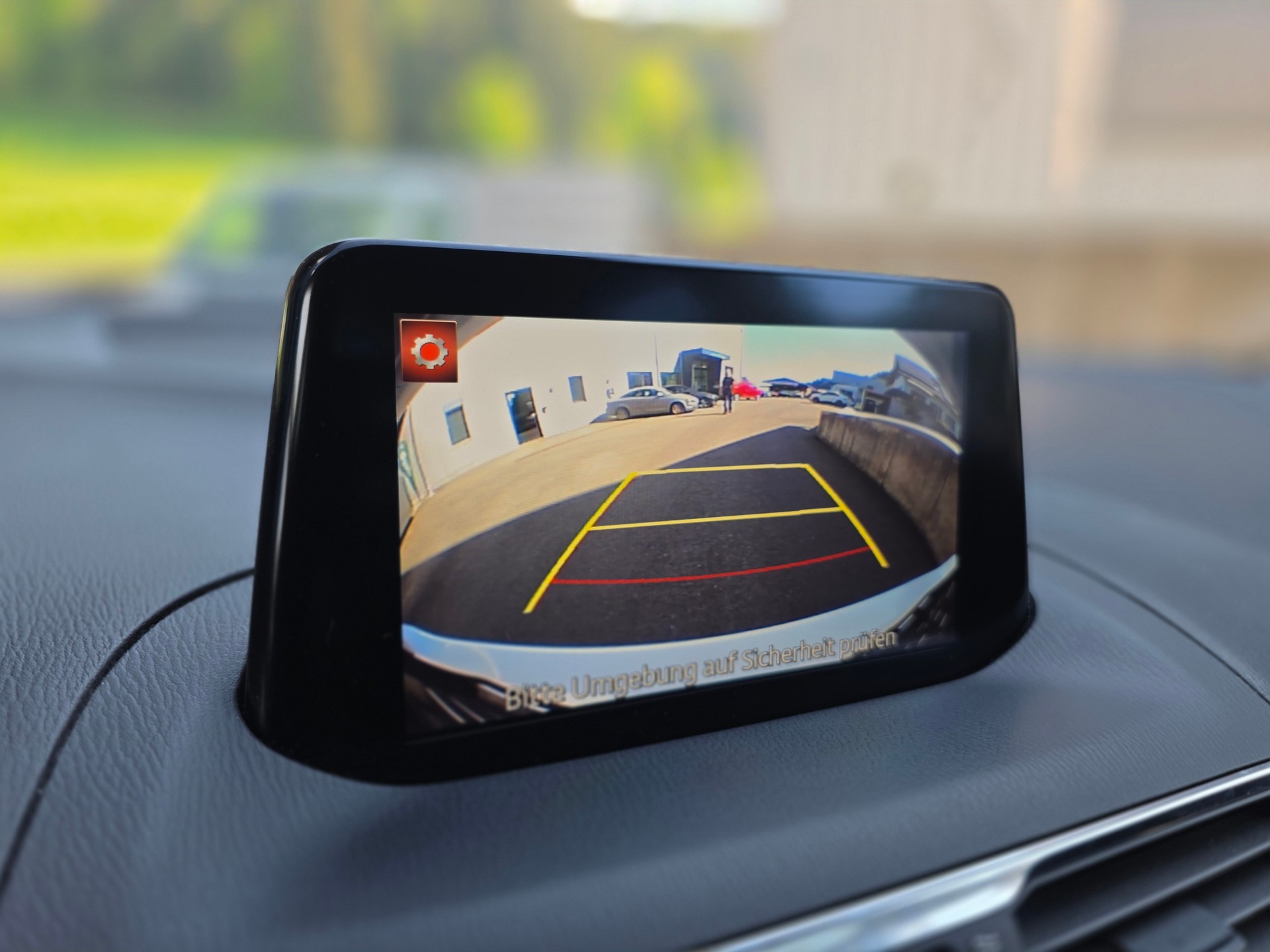 MAZDA 3 SKYACTIV-D 150 Revolution-image-15