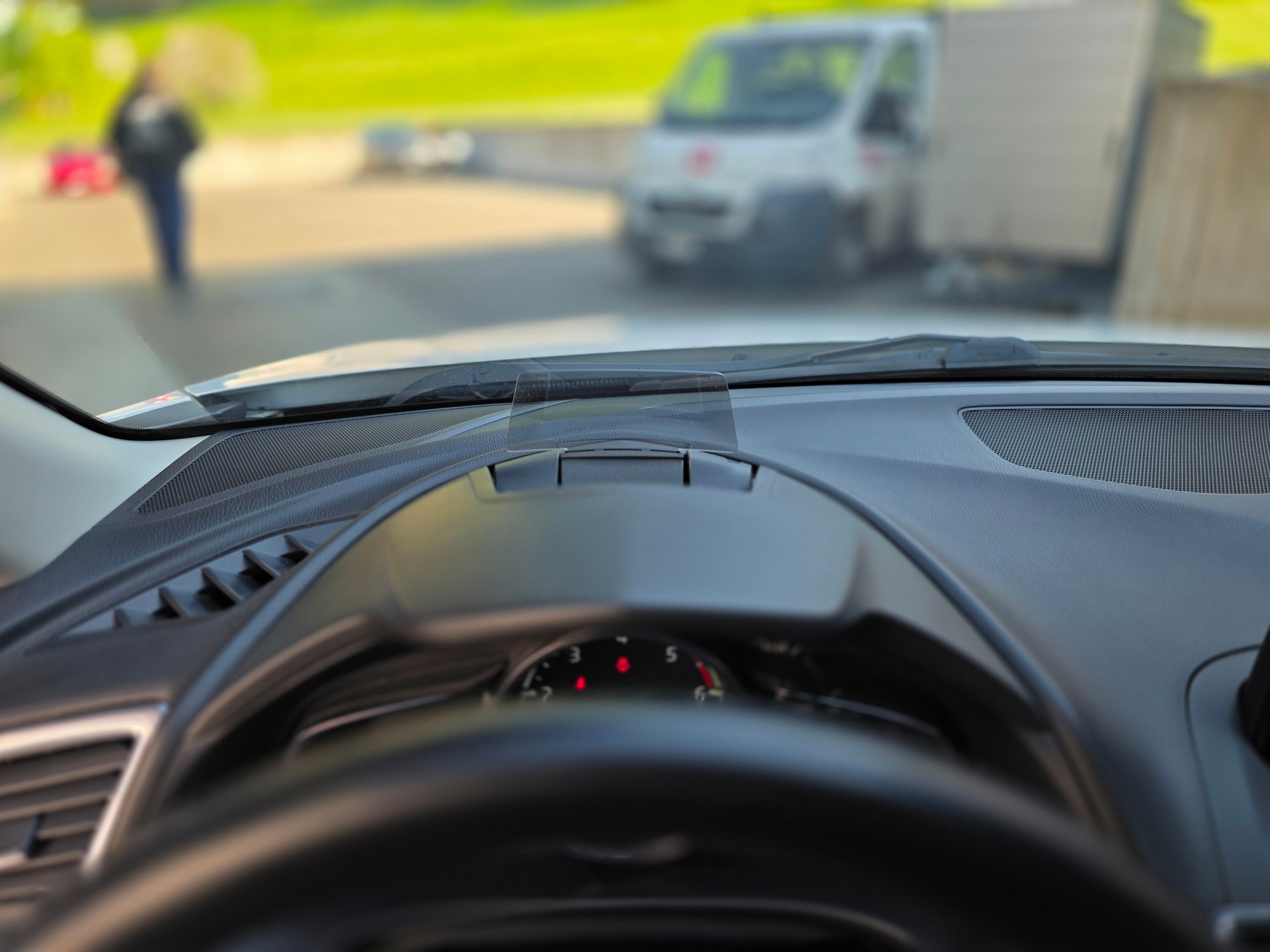 MAZDA 3 SKYACTIV-D 150 Revolution-image-13