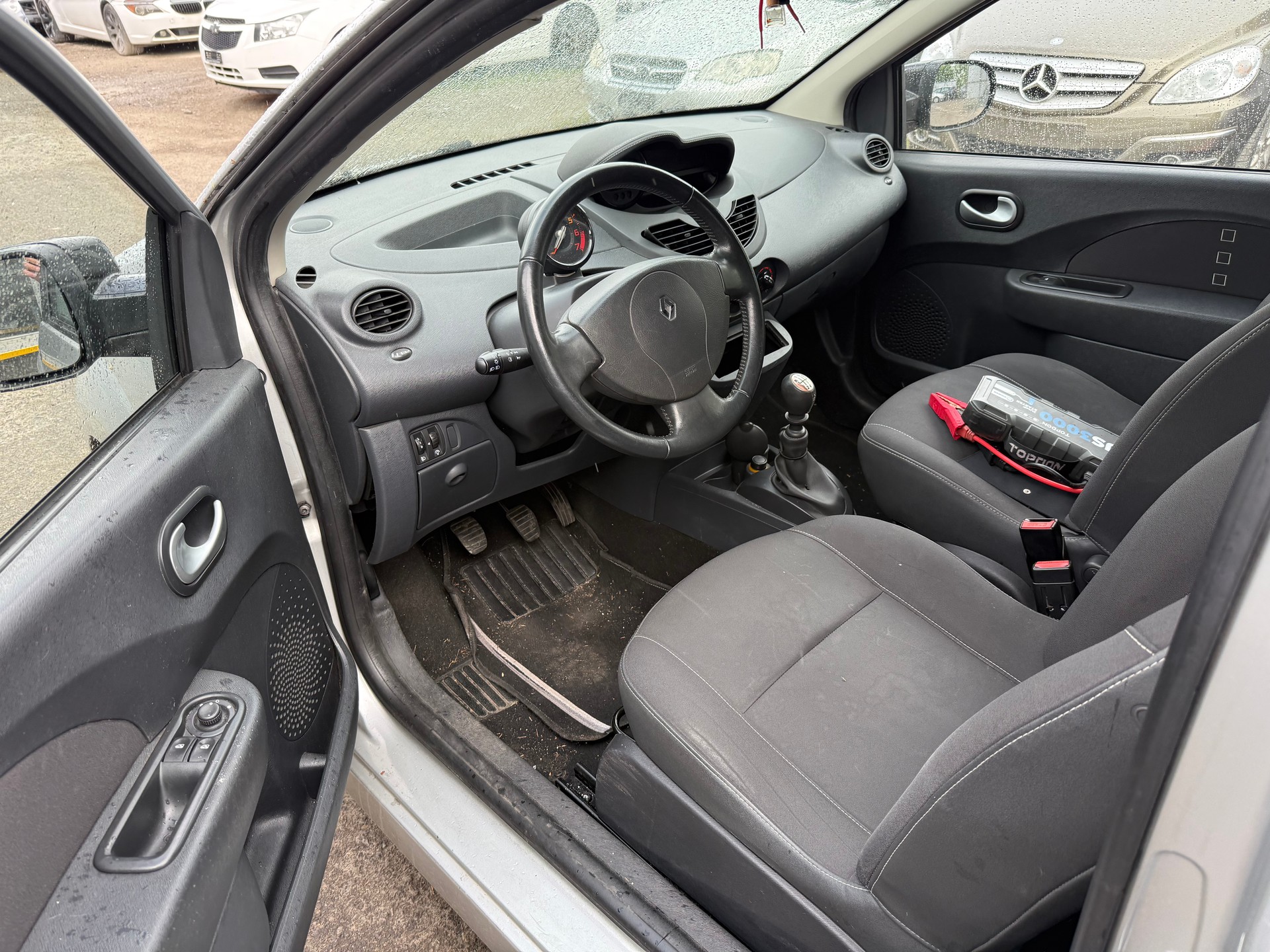 RENAULT Twingo 1.2 16V Expression-image-9