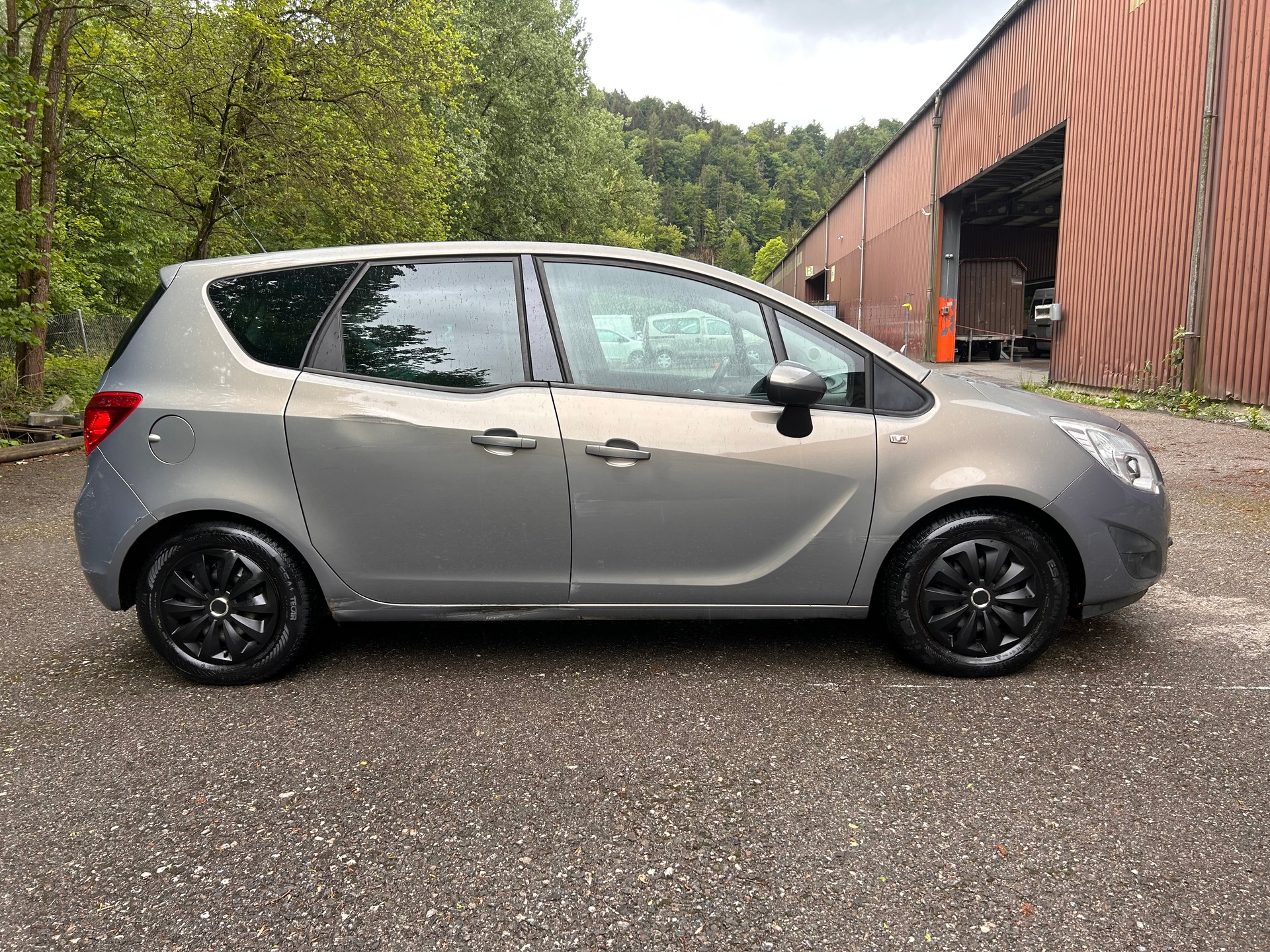 OPEL Meriva 1.4 Turbo Enjoy-image-3
