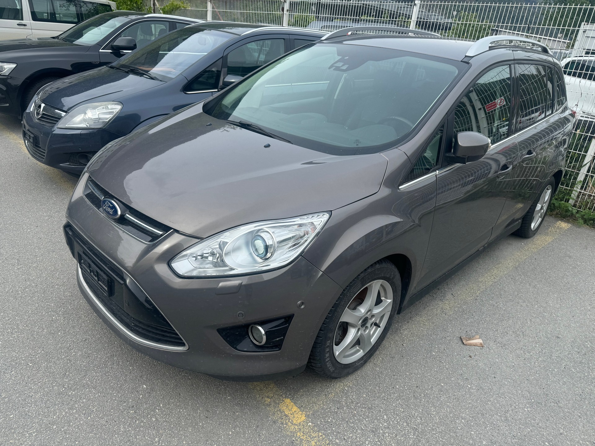 FORD Grand C-Max 1.0 SCTi Titanium-image-4