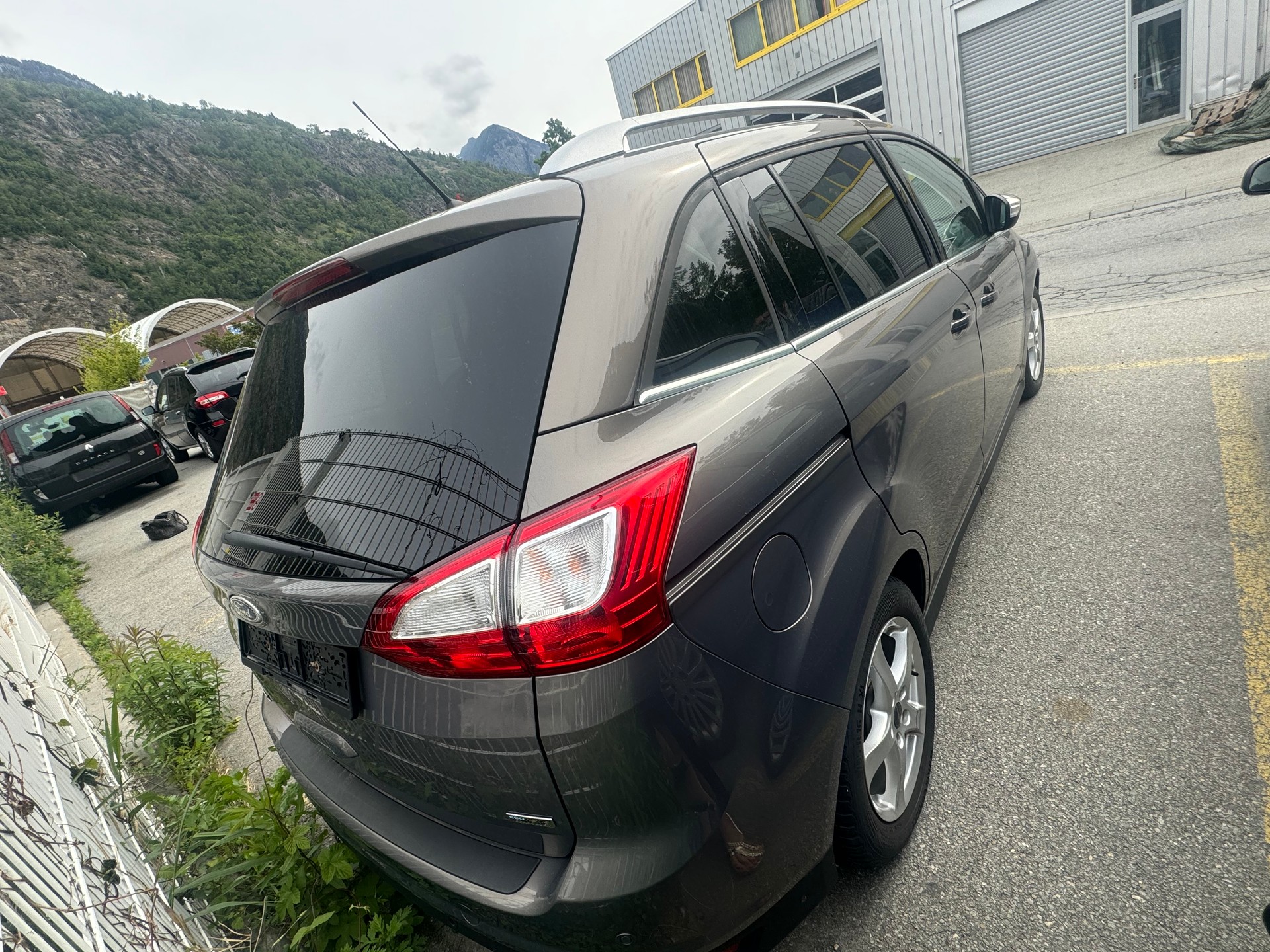 FORD Grand C-Max 1.0 SCTi Titanium-image-7