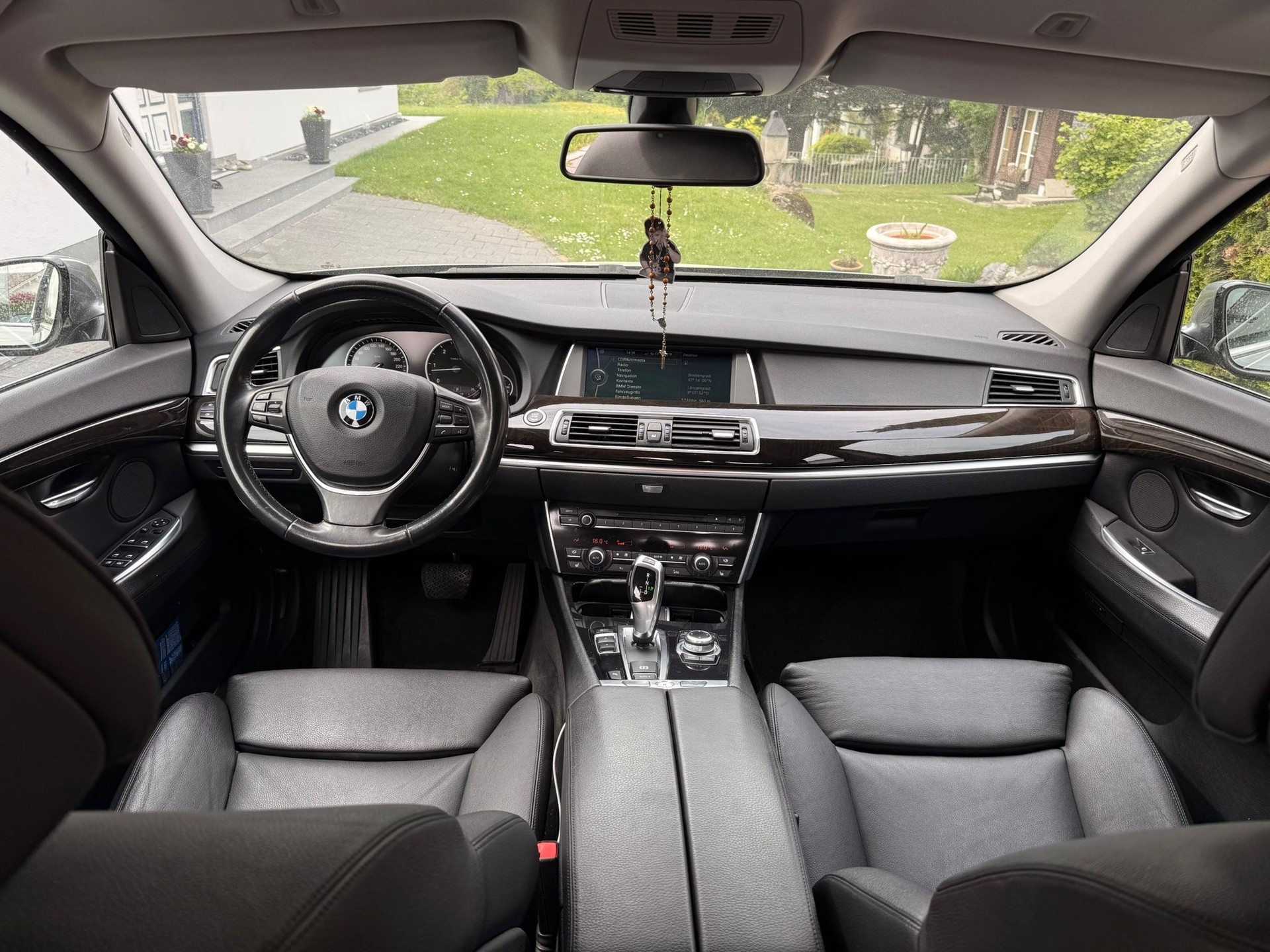 BMW 530d-image-2