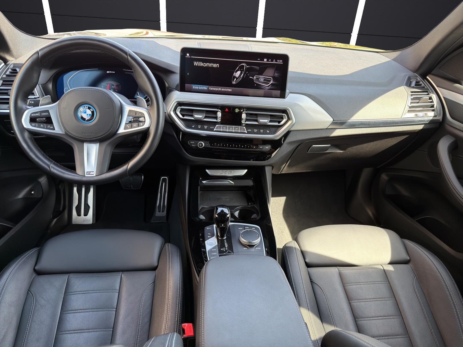 BMW X3 30e xDrive-image-11