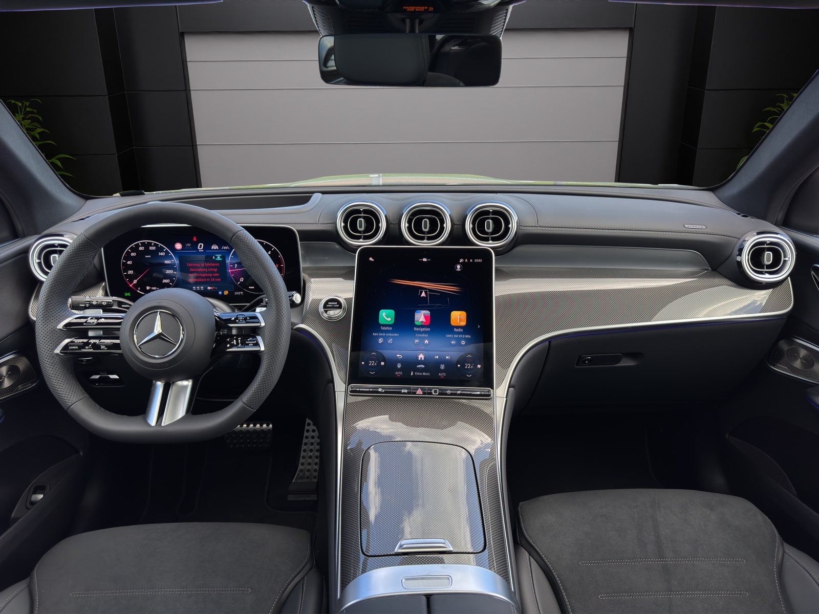 MERCEDES-BENZ GLC 220 d 4Matic 9G-Tronic-image-11