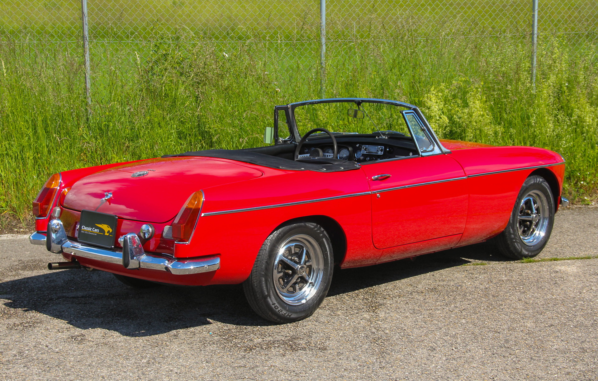 MG MGB Roadster 🇬🇧 ⭐⭐⭐⭐⭐-showroom-element-3