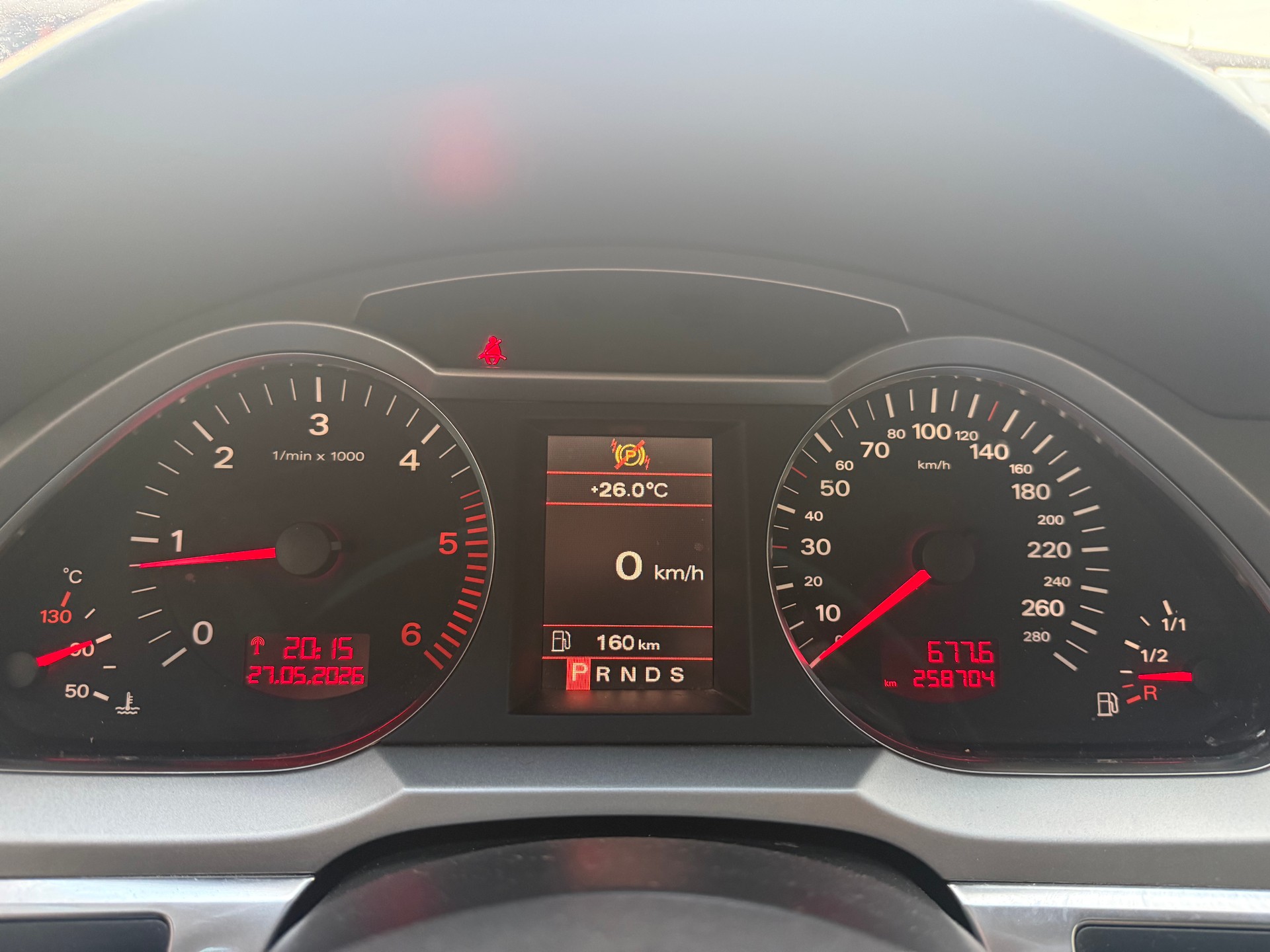 AUDI A6 allroad 3.0 TDI quattro-image-13