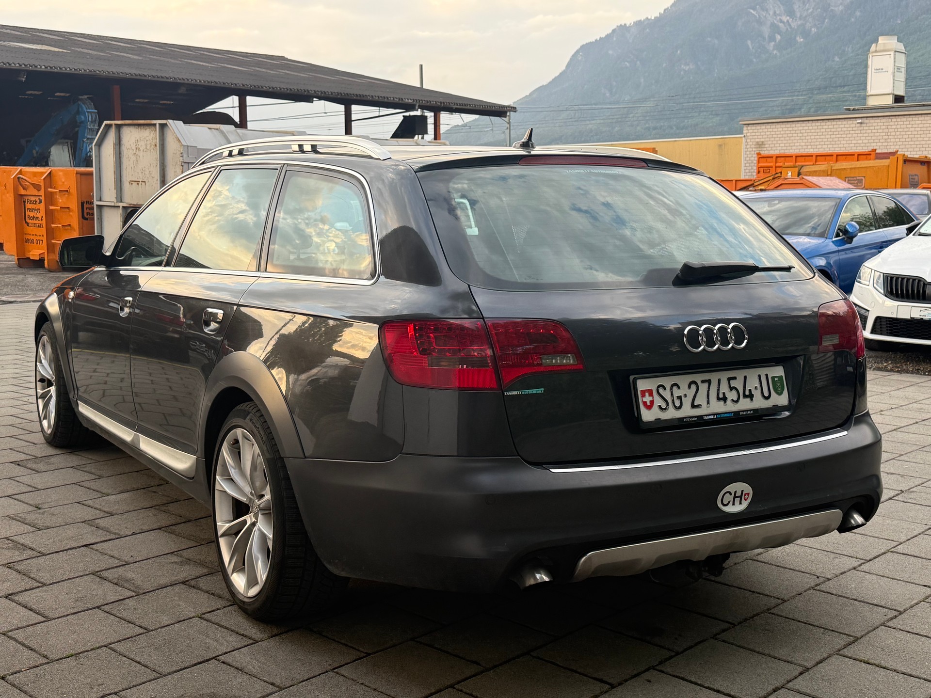 AUDI A6 allroad 3.0 TDI quattro-image-3