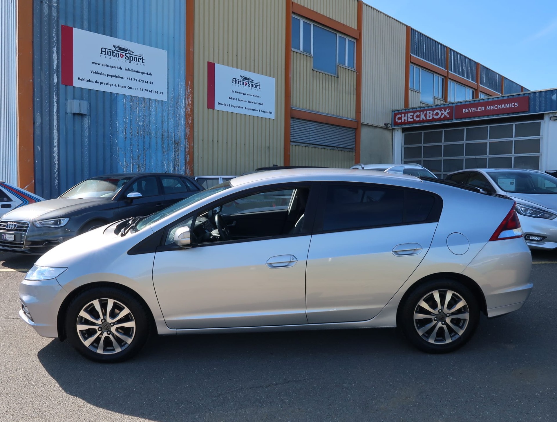 HONDA Insight 1.3i Hybrid Elegance CVT-image-4