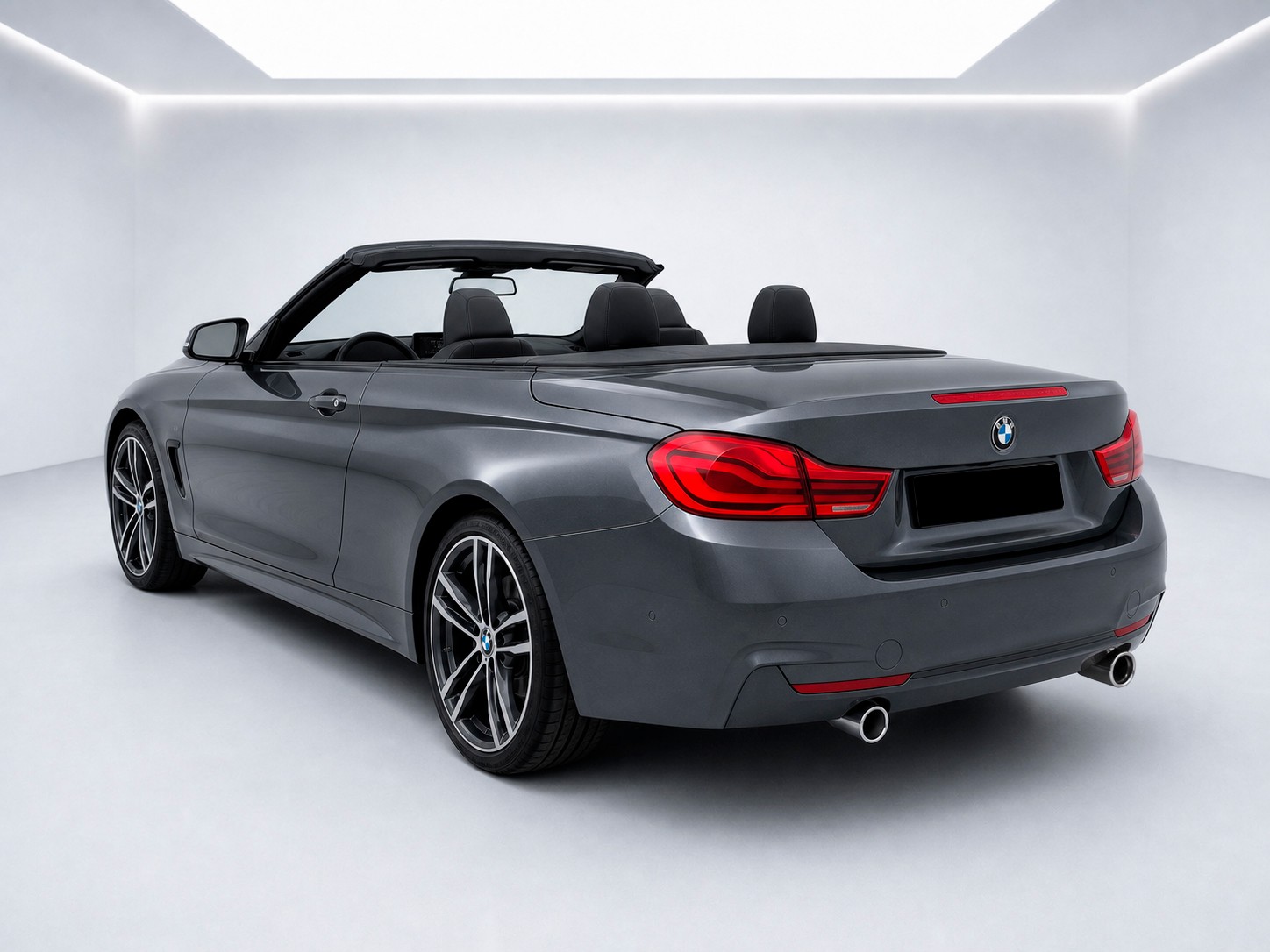 BMW 440i Cabriolet xDrive M Sport Individual Steptronic-image-6