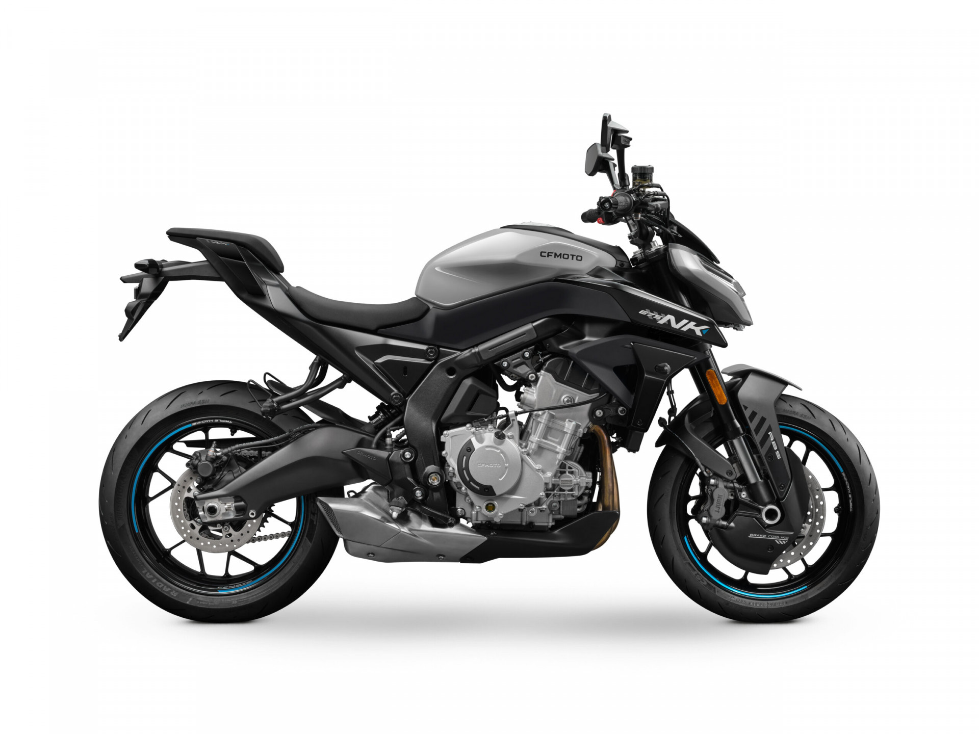 CF MOTO 675 NK-showroom-element-1