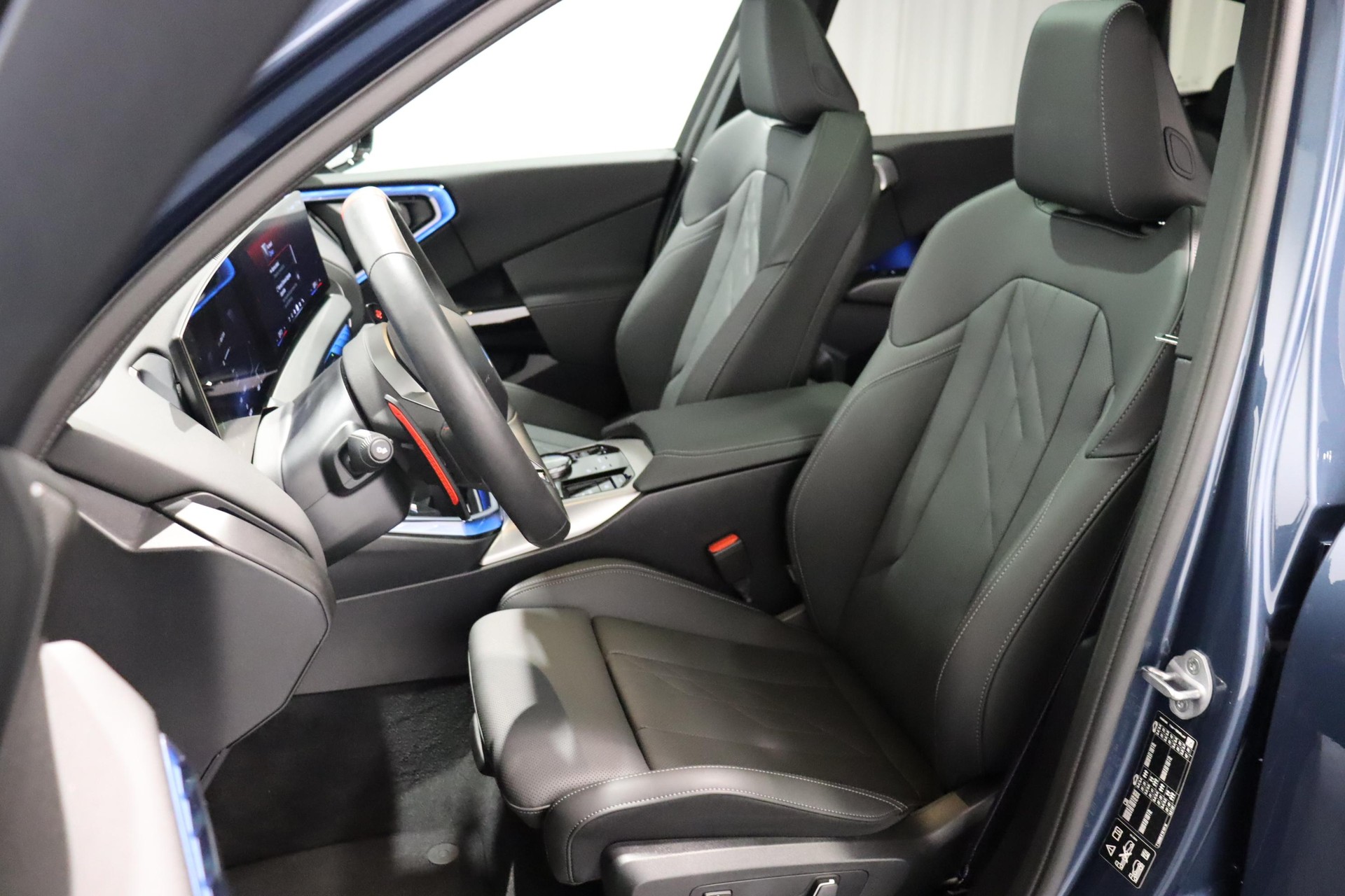 BMW X3 M50i-image-7