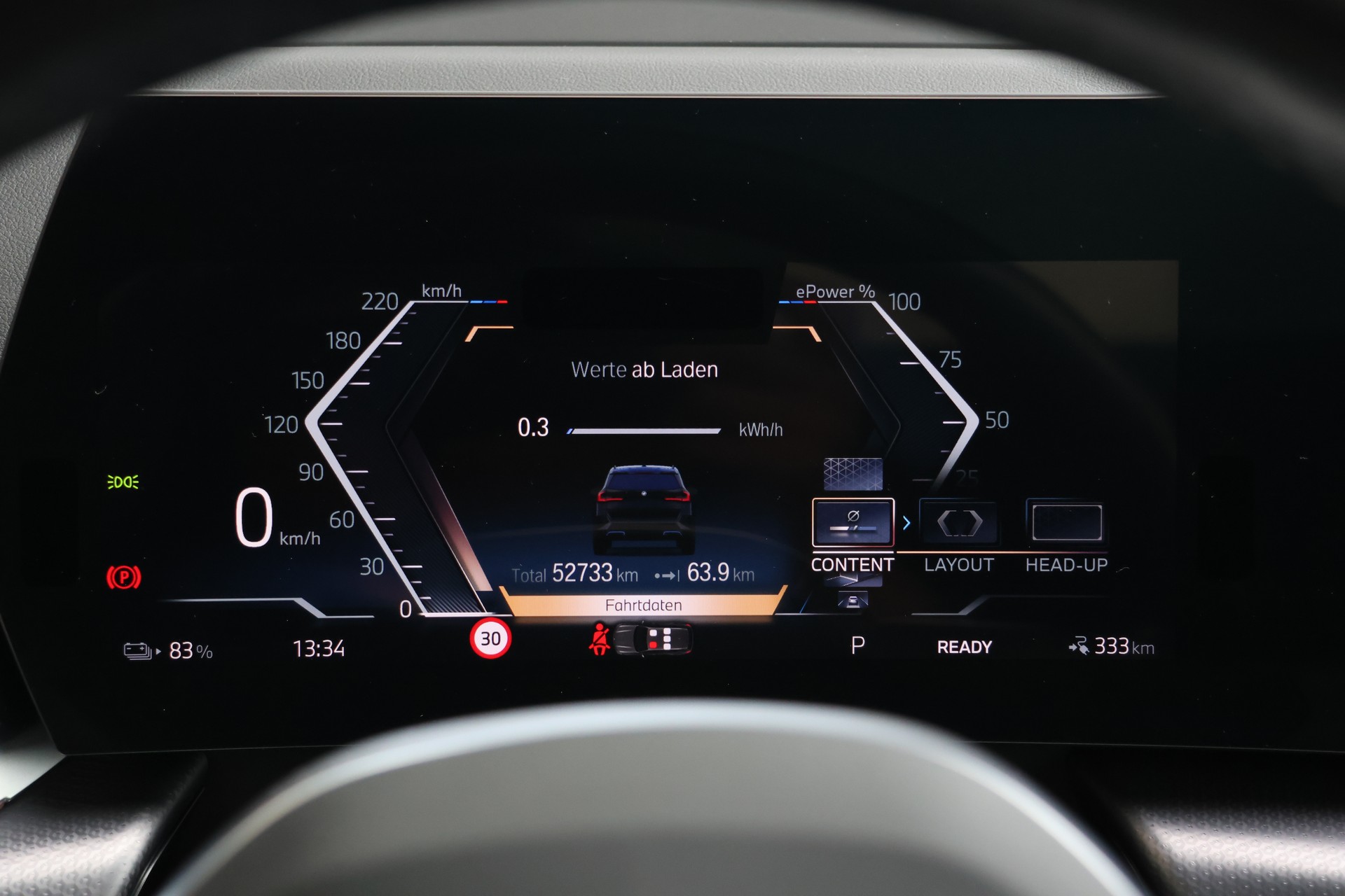 BMW iX1 xDrive 30 M Sport-image-17