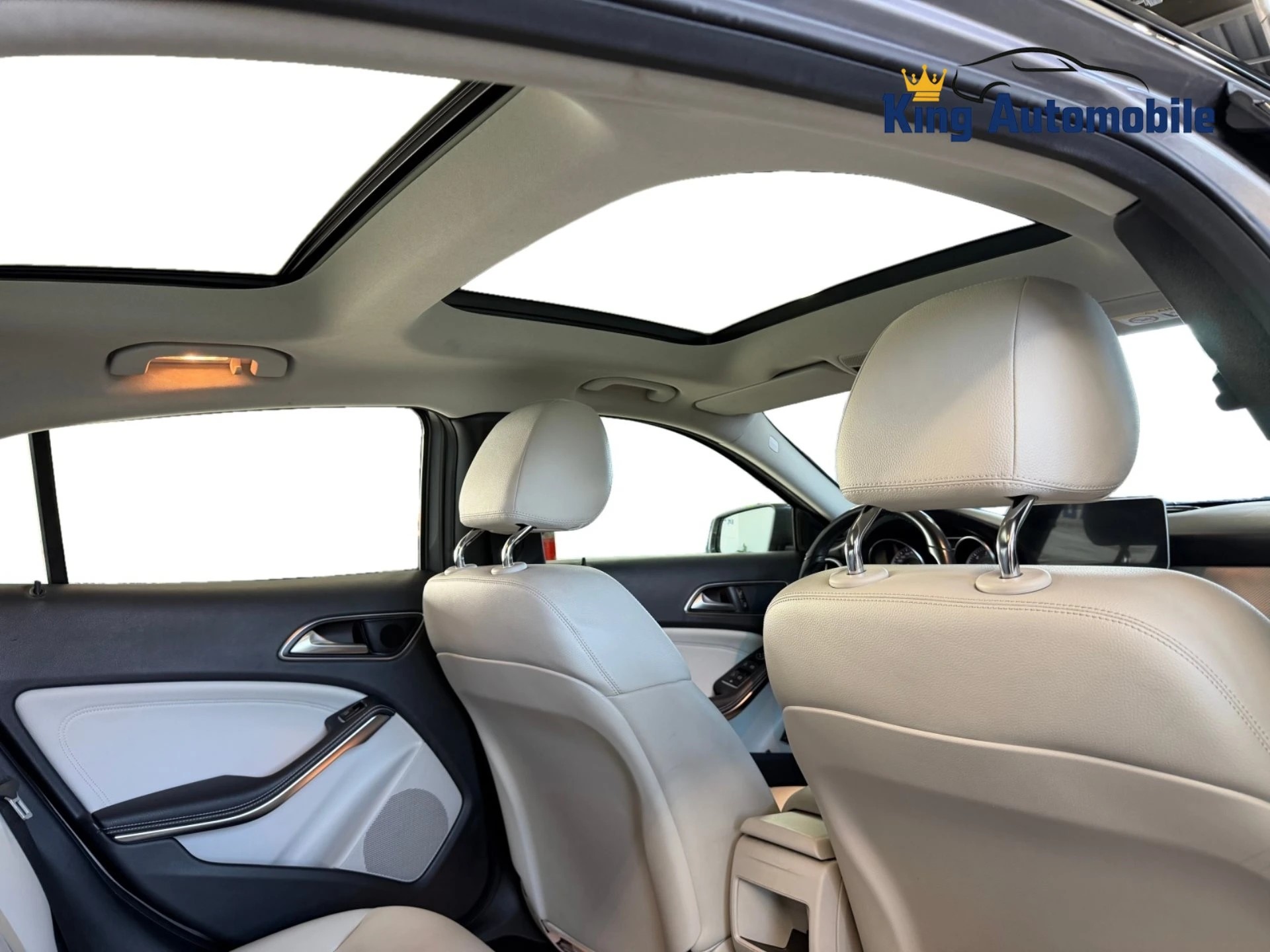 MERCEDES-BENZ GLA 250 4Matic 7G-DCT | Frisch MFK | Pano Dach | Leder | Carplay-image-11