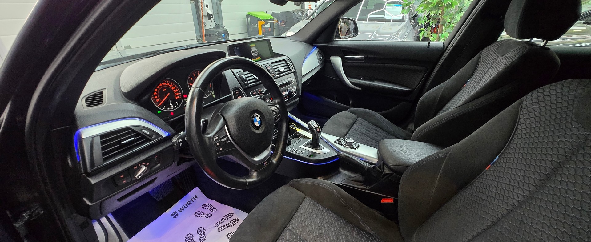 BMW 125i Steptronic-image-29