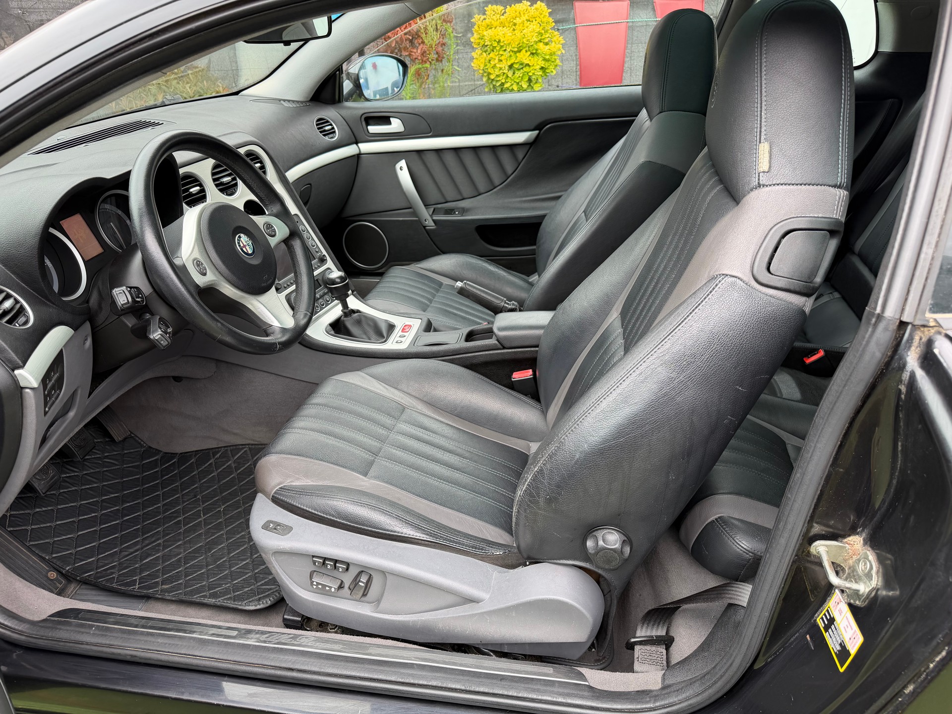 ALFA ROMEO Brera 3.2 JTS Q4 Sky-image-9
