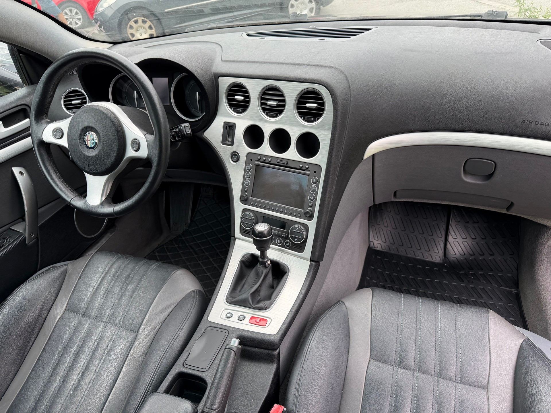 ALFA ROMEO Brera 3.2 JTS Q4 Sky-image-3
