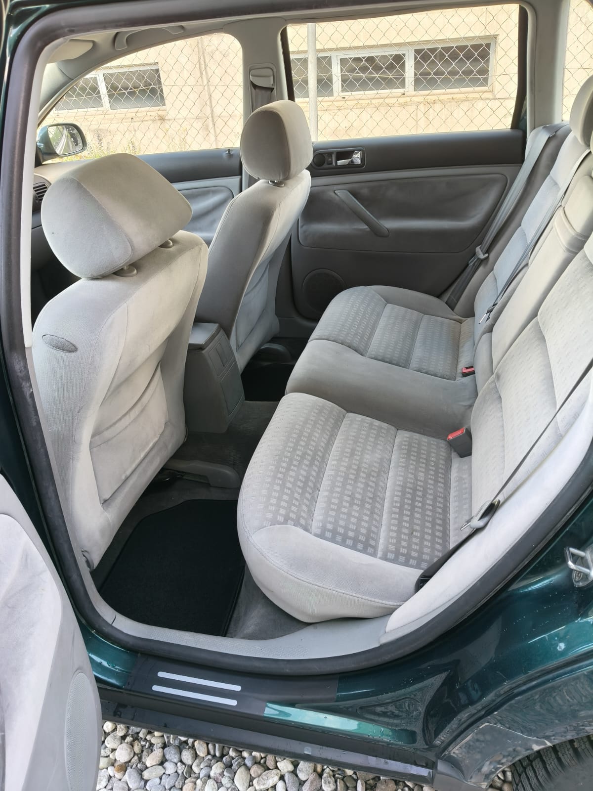 VW Passat Variant 2.0 4Motion Comfortline-image-9