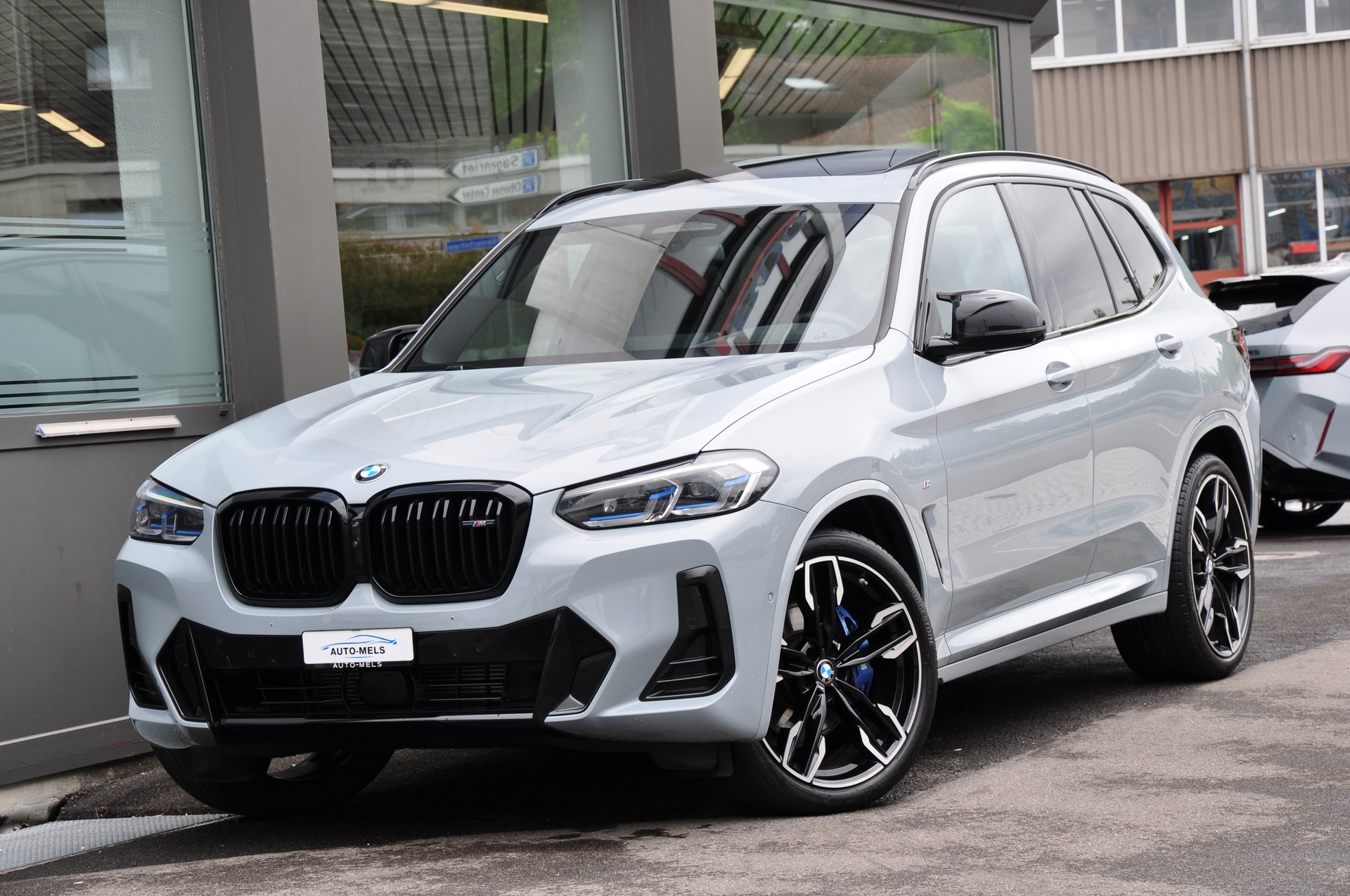 BMW X3 M40i xDrive M Sport-showroom-element-2