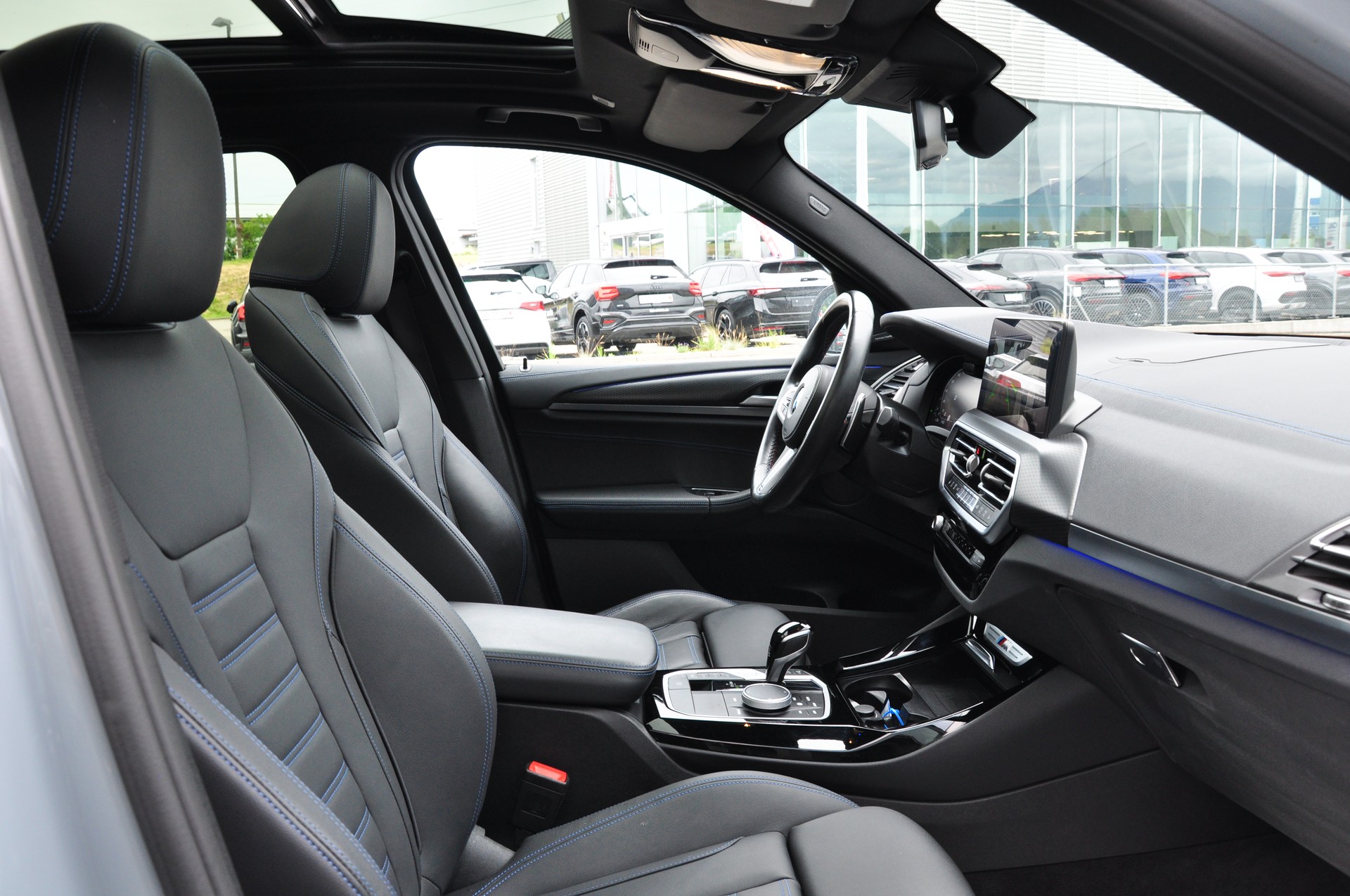BMW X3 M40i xDrive M Sport-image-16