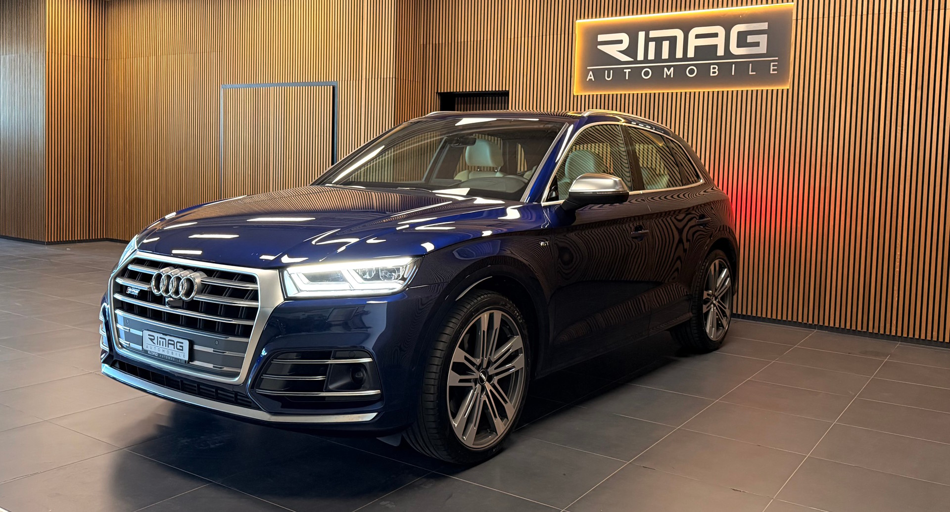 AUDI SQ5 3.0 TFSI quattro S-tronic | Vollausstattung | Frisch ab Service | MFK | CarVertical | Massagesitze-showroom-element-2