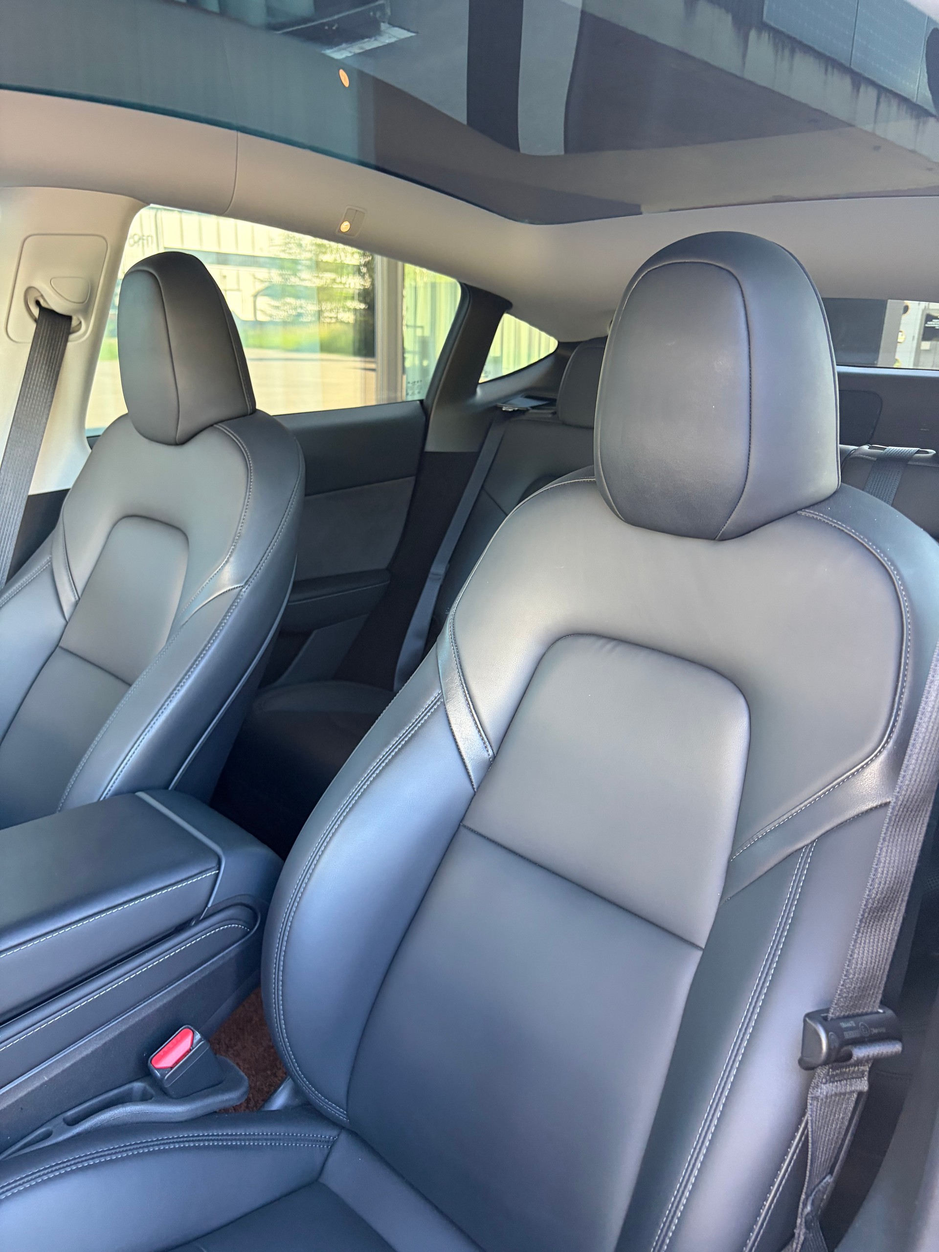 TESLA Performance D-image-12