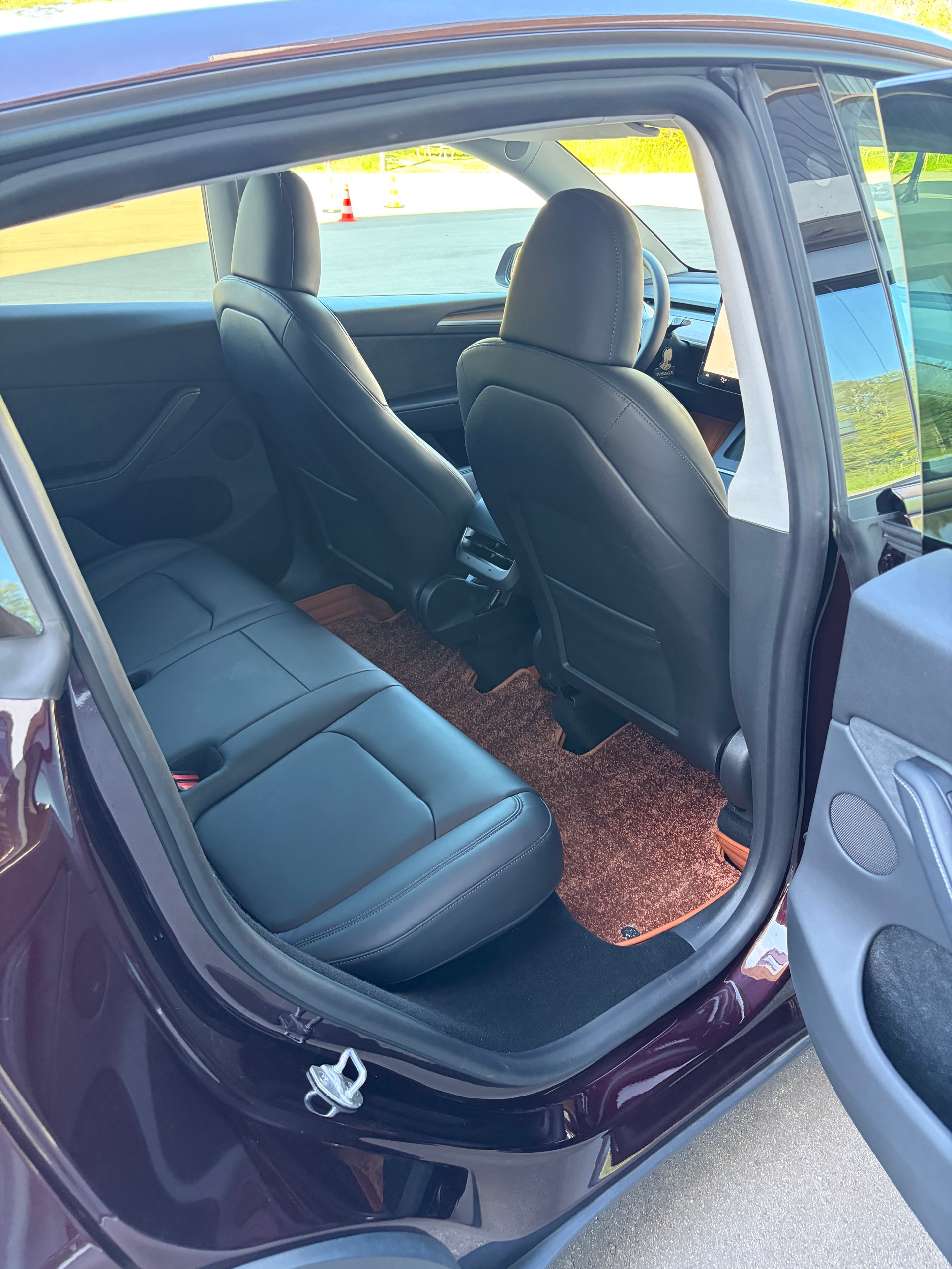 TESLA Performance D-image-14
