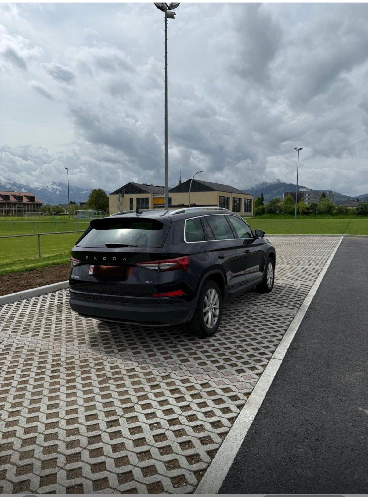 SKODA KODIAQ-image-0