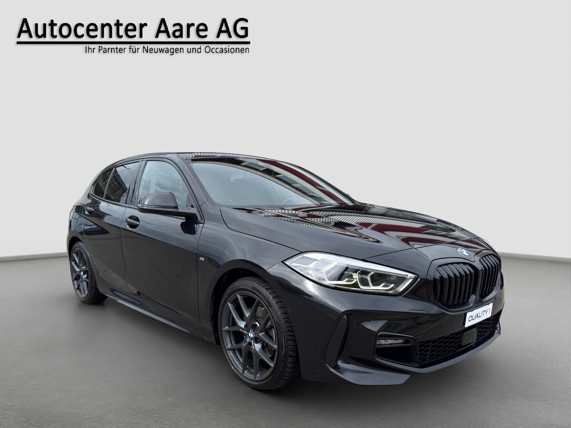 BMW 118d Steptronic M Sport-image-0
