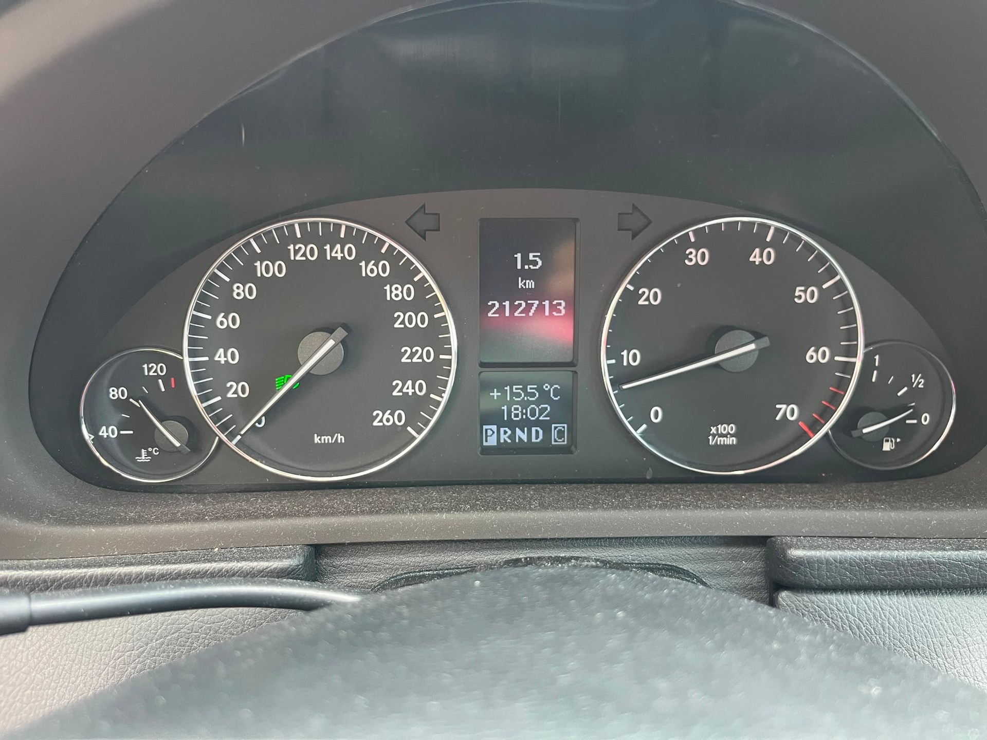 MERCEDES-BENZ C 280-image-15