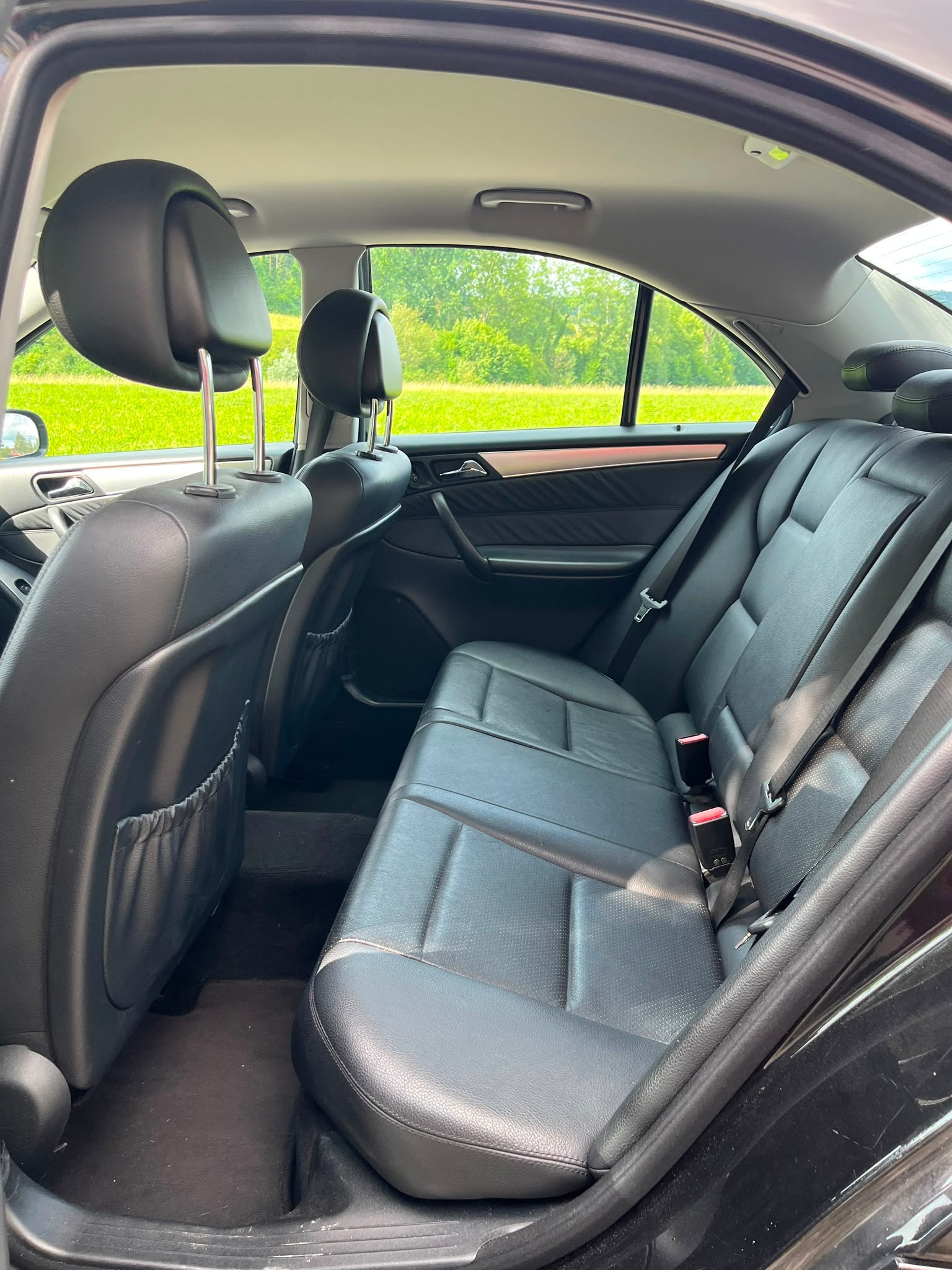 MERCEDES-BENZ C 280-image-10