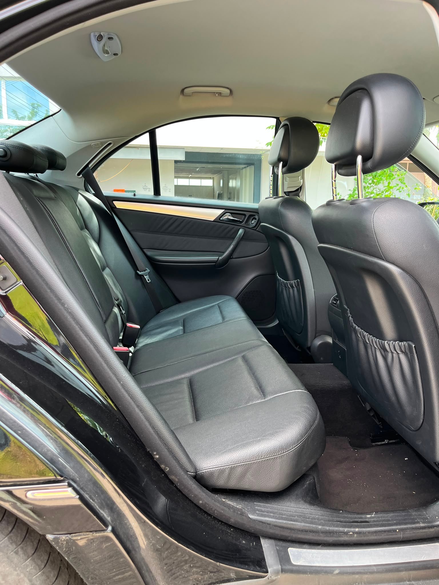 MERCEDES-BENZ C 280-image-12