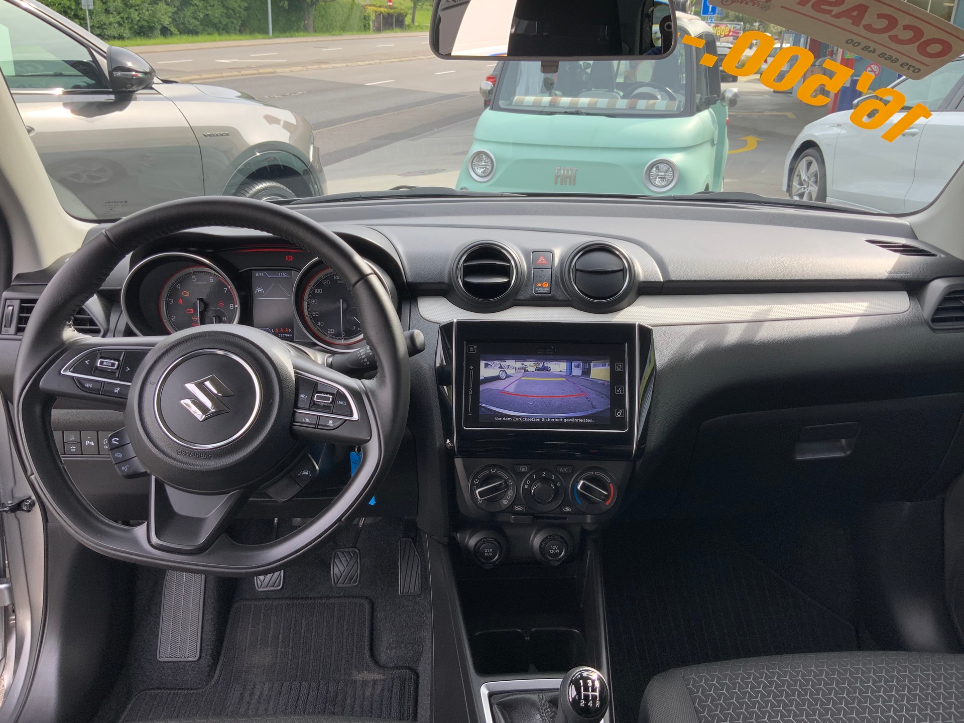 SUZUKI Swift 1.2 Compact Top 4x4 Hybrid-image-8