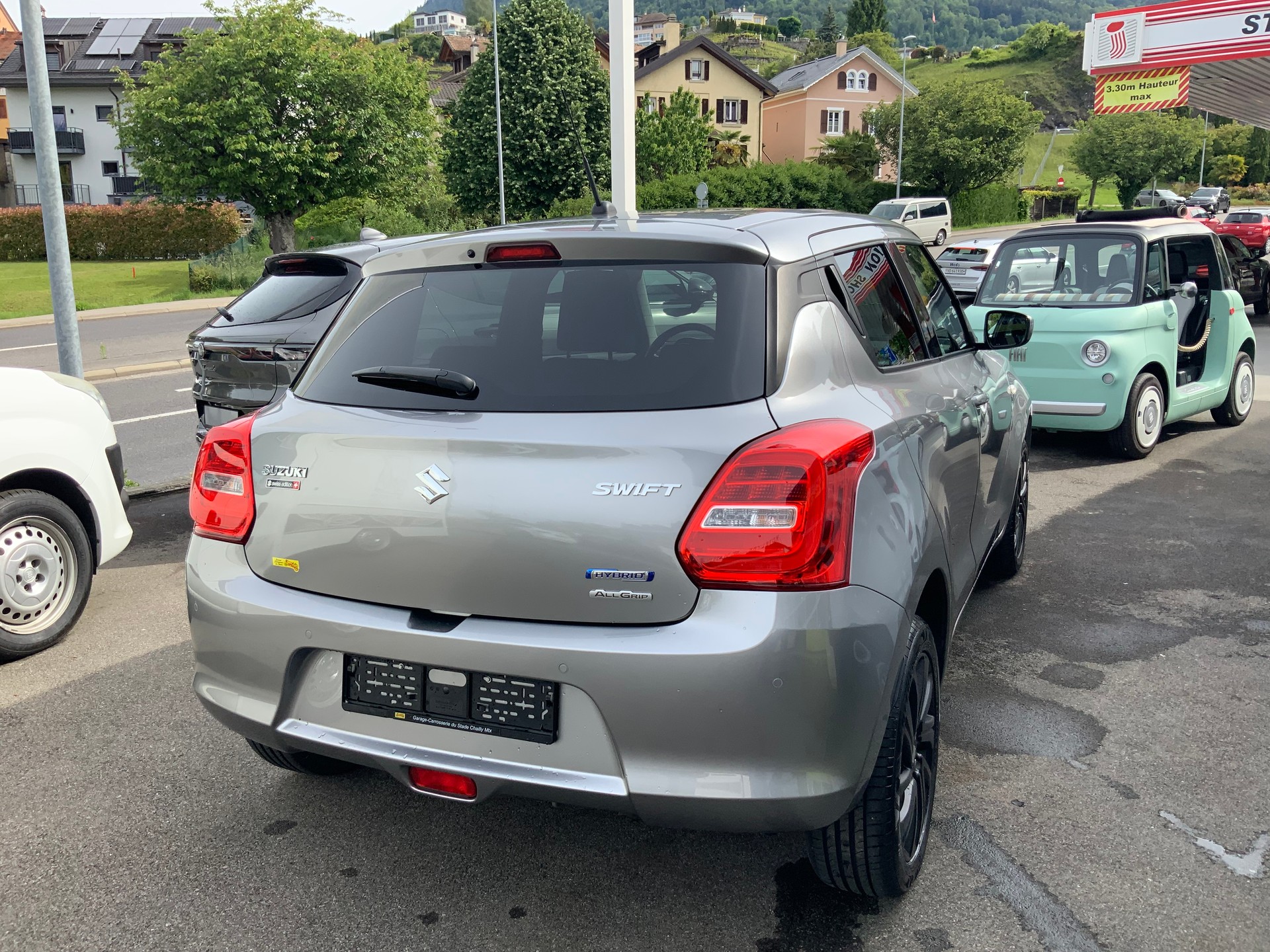 SUZUKI Swift 1.2 Compact Top 4x4 Hybrid-image-11