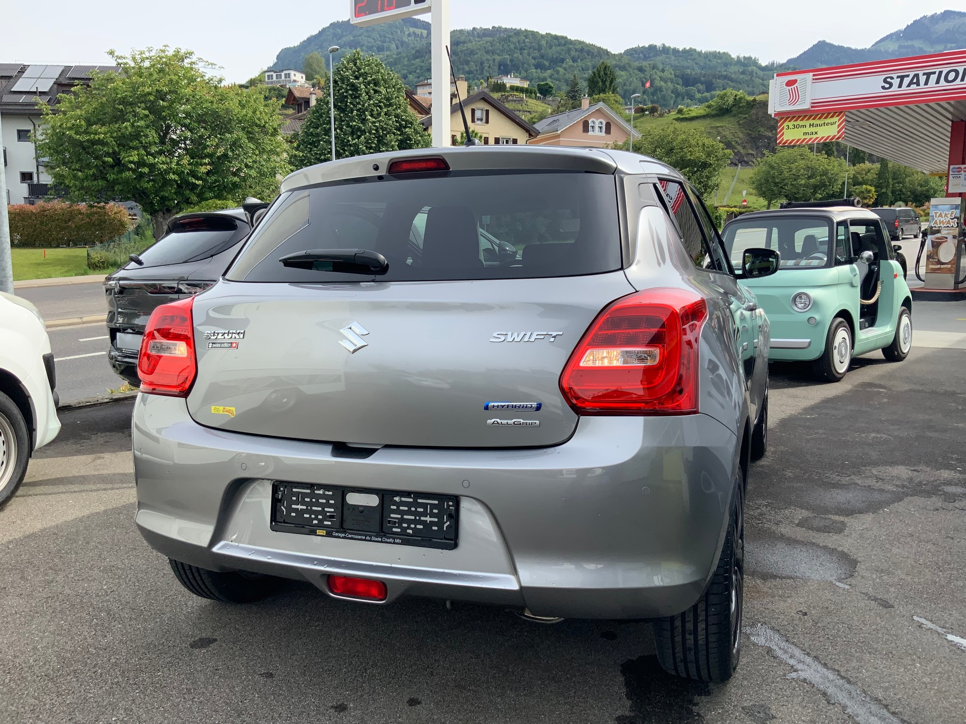 SUZUKI Swift 1.2 Compact Top 4x4 Hybrid-image-3